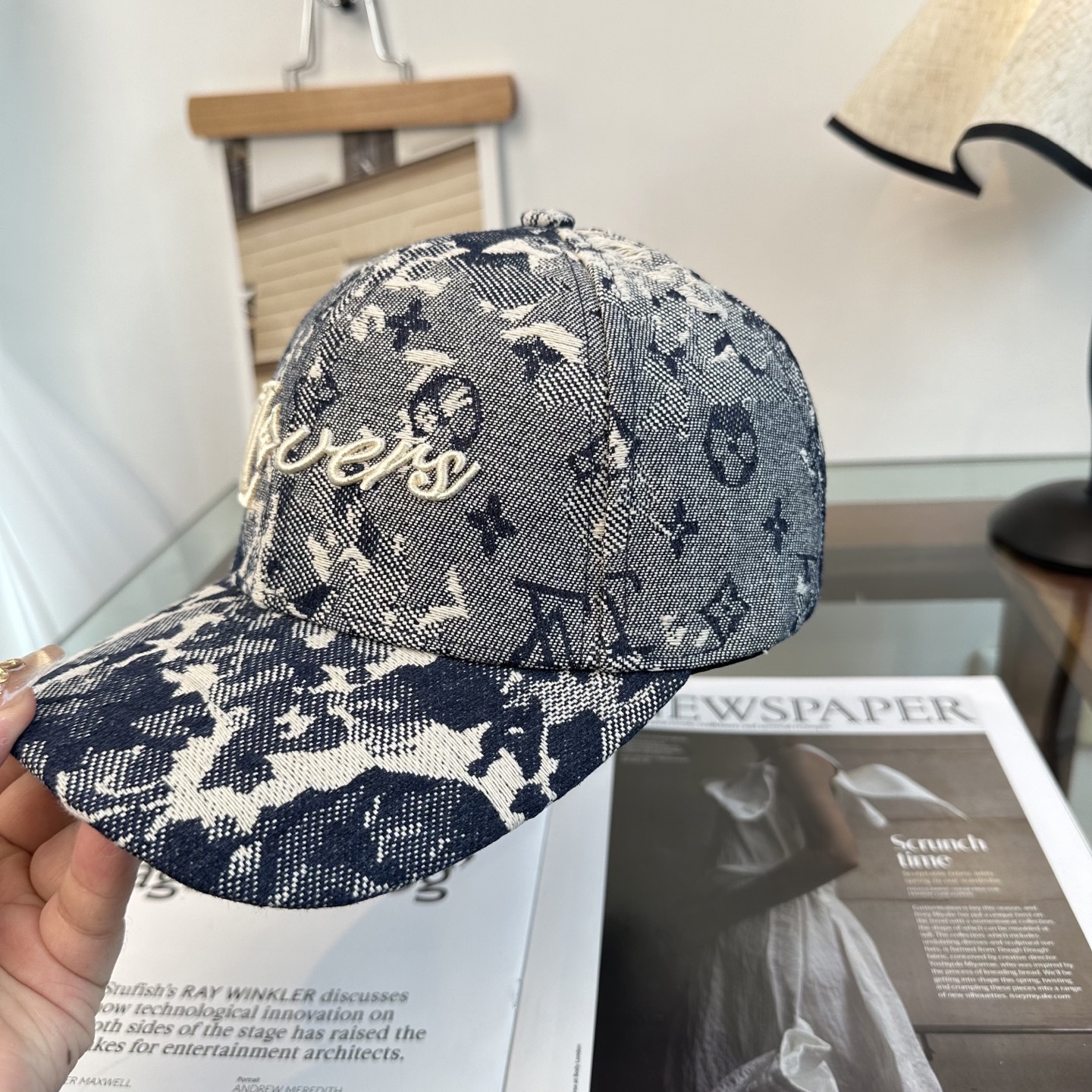 🧢路易威登棒球帽 LouisVuitton😍新款LV棒球帽，重工打造♥️高端大气，百搭款🤗男女通用！