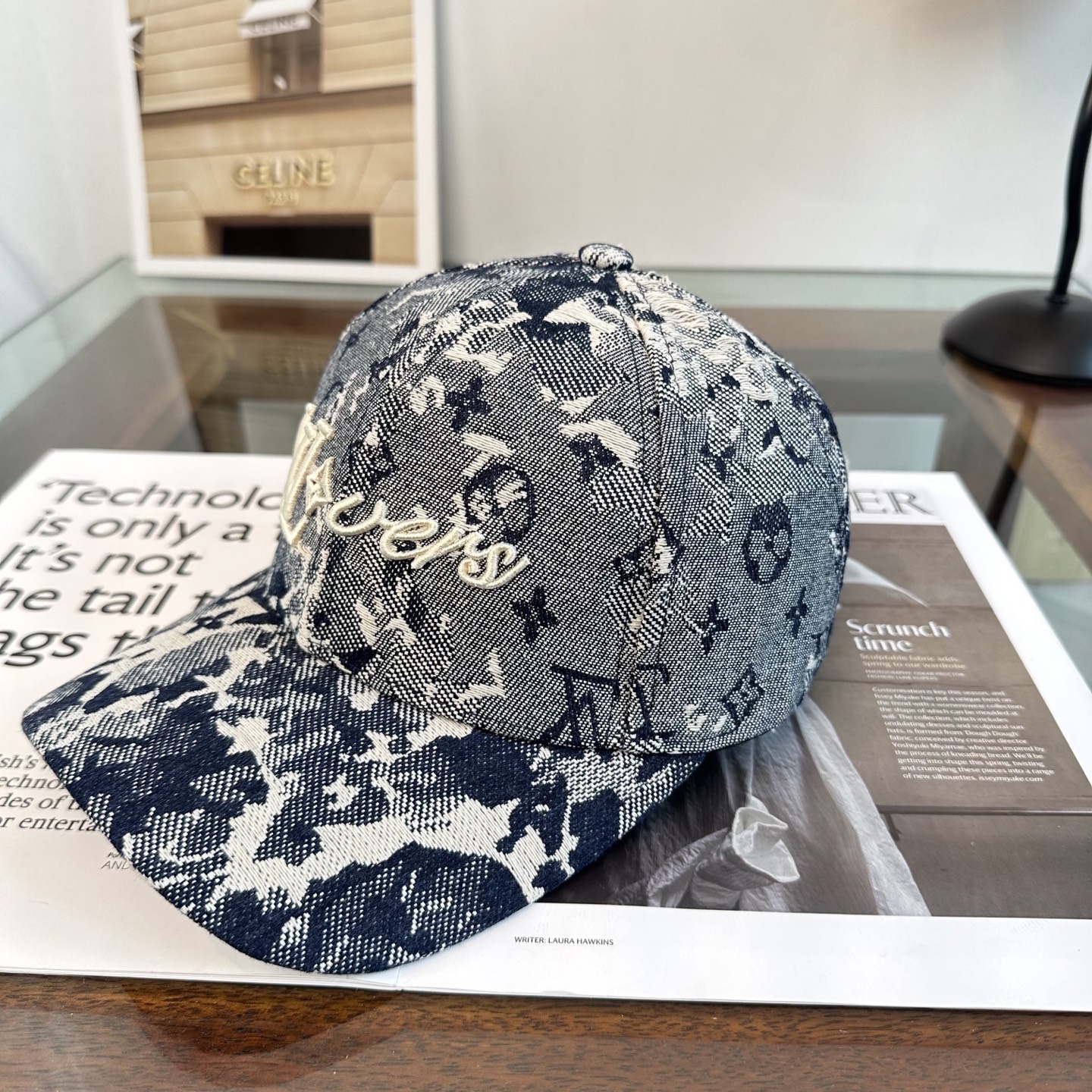 🧢路易威登棒球帽 LouisVuitton😍新款LV棒球帽，重工打造♥️高端大气，百搭款🤗男女通用！