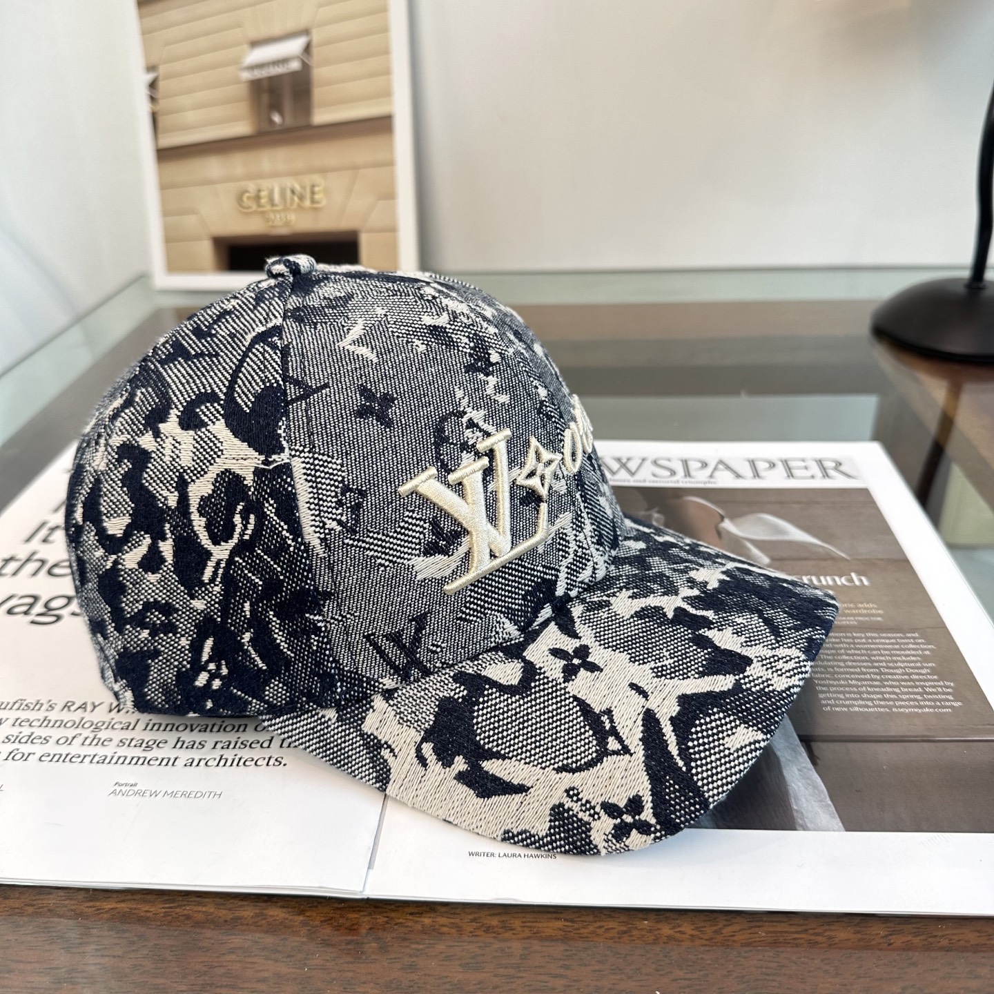 🧢路易威登棒球帽 LouisVuitton😍新款LV棒球帽，重工打造♥️高端大气，百搭款🤗男女通用！
