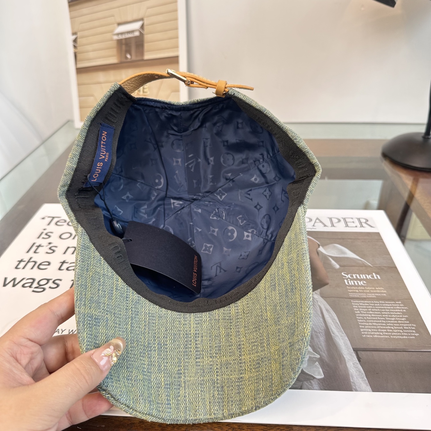 🧢路易威登棒球帽 LouisVuitton😍新款LV棒球帽，重工打造♥️高端大气，百搭款🤗男女通用！