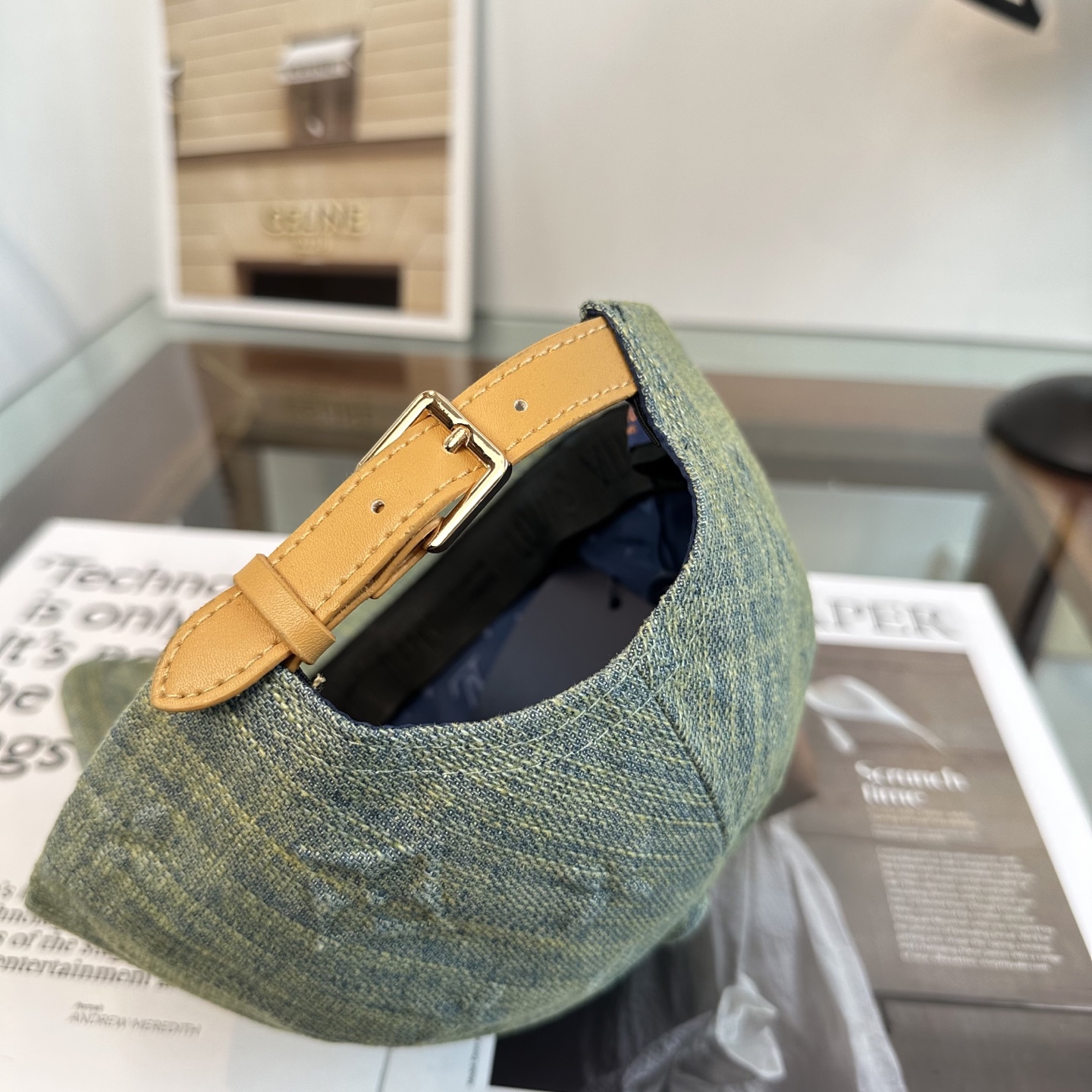 🧢路易威登棒球帽 LouisVuitton😍新款LV棒球帽，重工打造♥️高端大气，百搭款🤗男女通用！