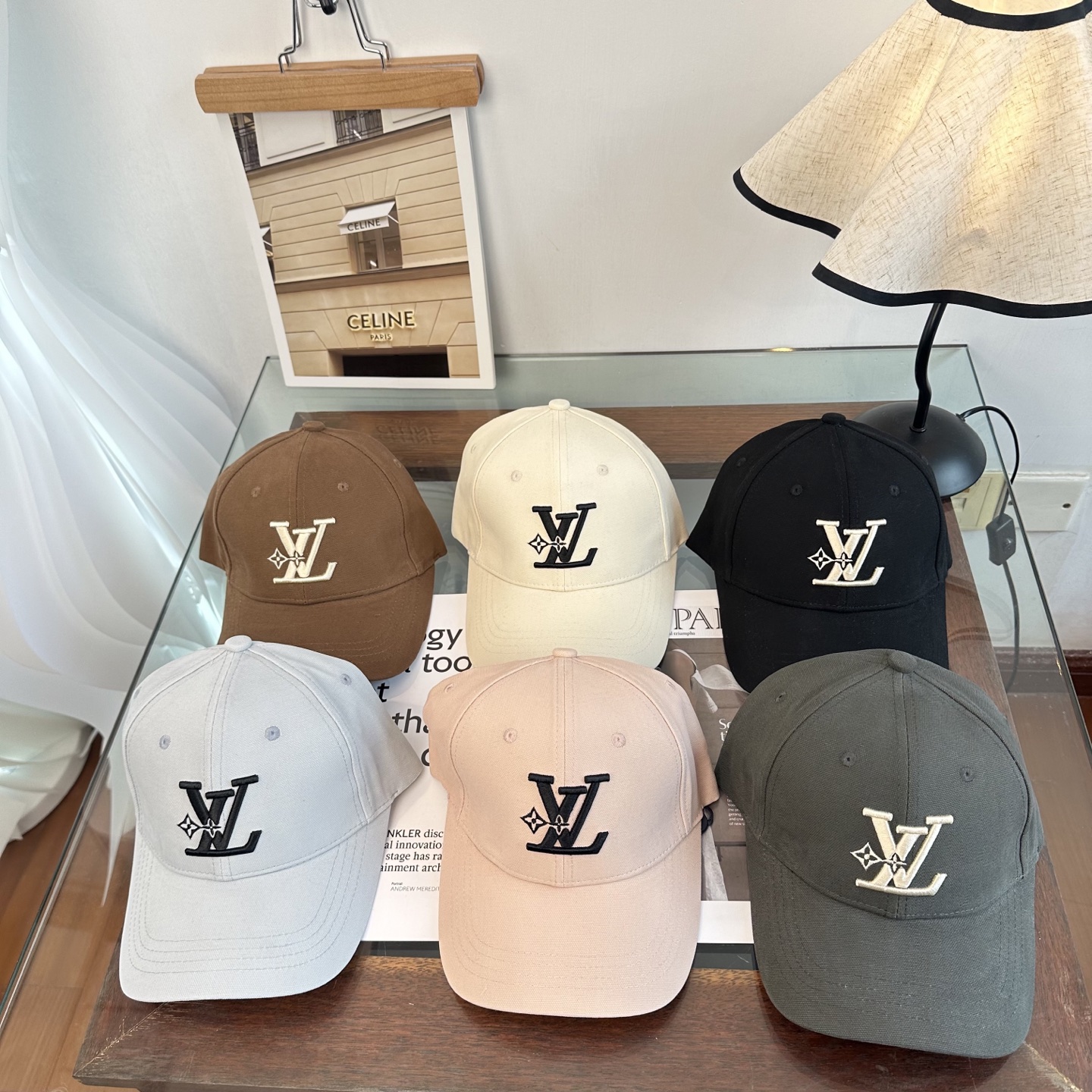 Louis Vuitton LouisVuitton 新款LV棒球帽，重工打造 高端 ，百搭款