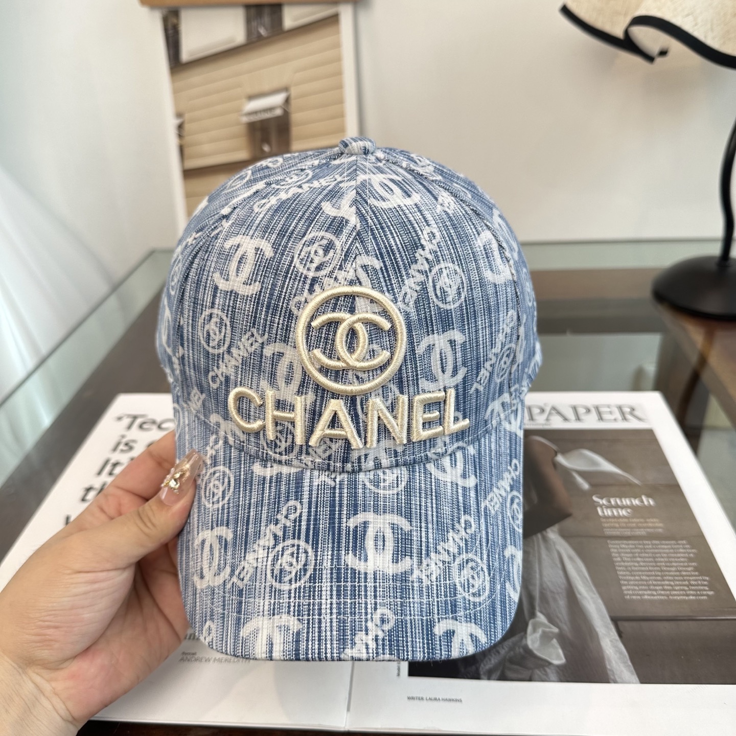【CHANEL香奈儿】新款高级感牛仔小香风鸭舌帽 ，遮阳又超好搭配，出街单品 高货版本原单品质👄