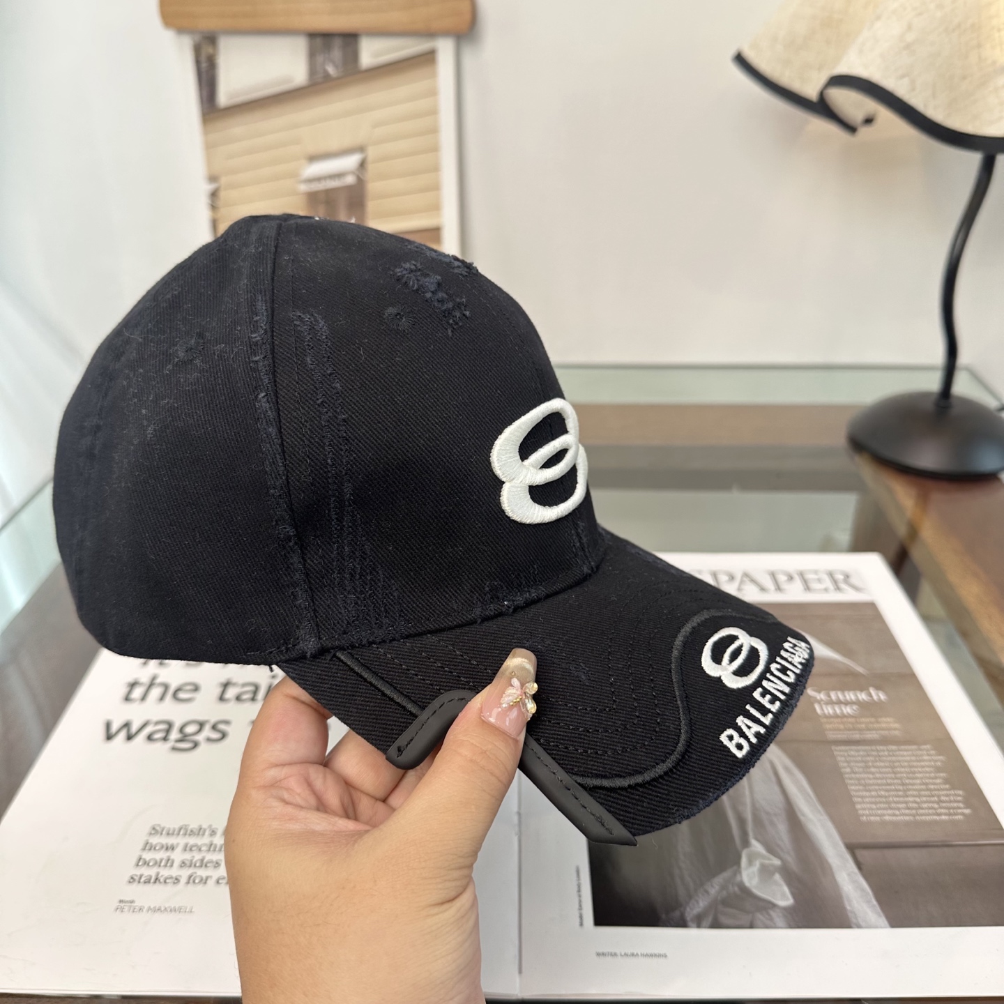 新品Balenciaga 巴黎世家字母新款棒球帽现货秒发🧢简约时尚超级无敌好看的帽子！情侣款！