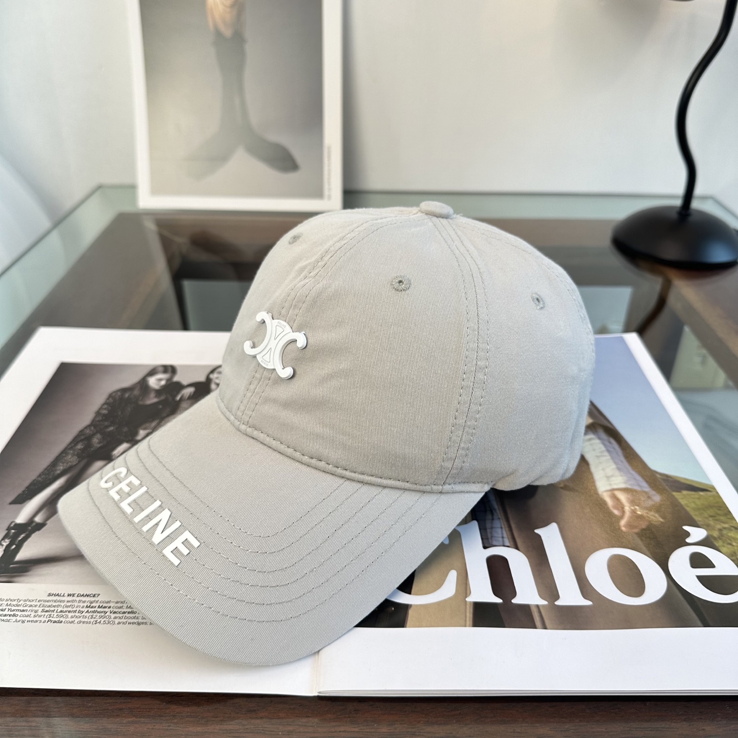 爆款CELINE（赛琳）简约明星同款最新棒球帽，时尚潮流，高端做工！每一个帽子都是用心之作！非一般的品质
