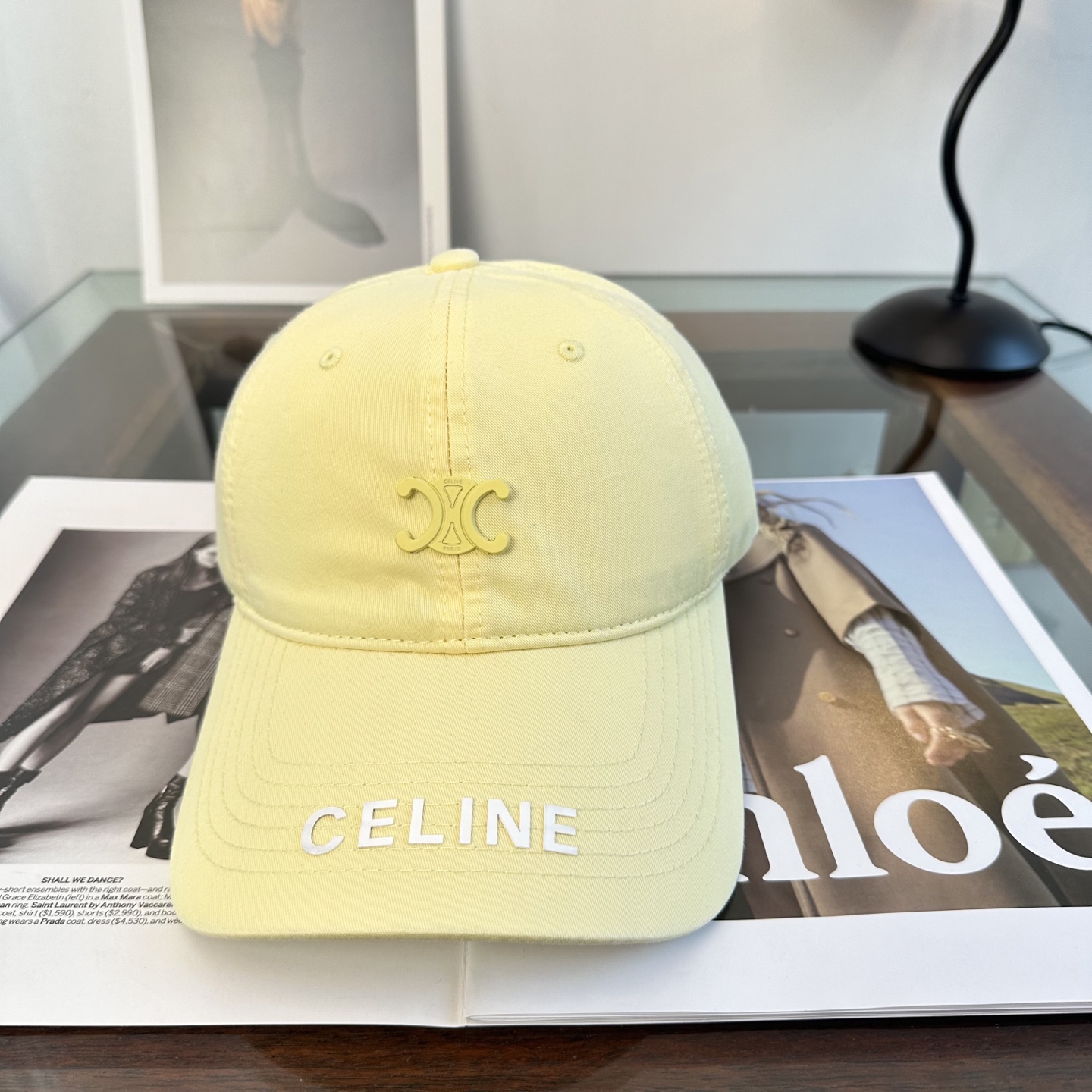 爆款CELINE（赛琳）简约明星同款最新棒球帽，时尚潮流，高端做工！每一个帽子都是用心之作！非一般的品质