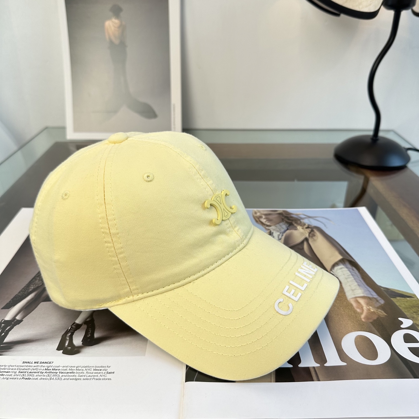 爆款CELINE（赛琳）简约明星同款最新棒球帽，时尚潮流，高端做工！每一个帽子都是用心之作！非一般的品质