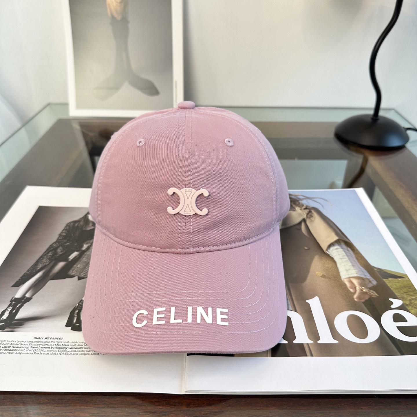 爆款CELINE（赛琳）简约明星同款最新棒球帽，时尚潮流，高端做工！每一个帽子都是用心之作！非一般的品质
