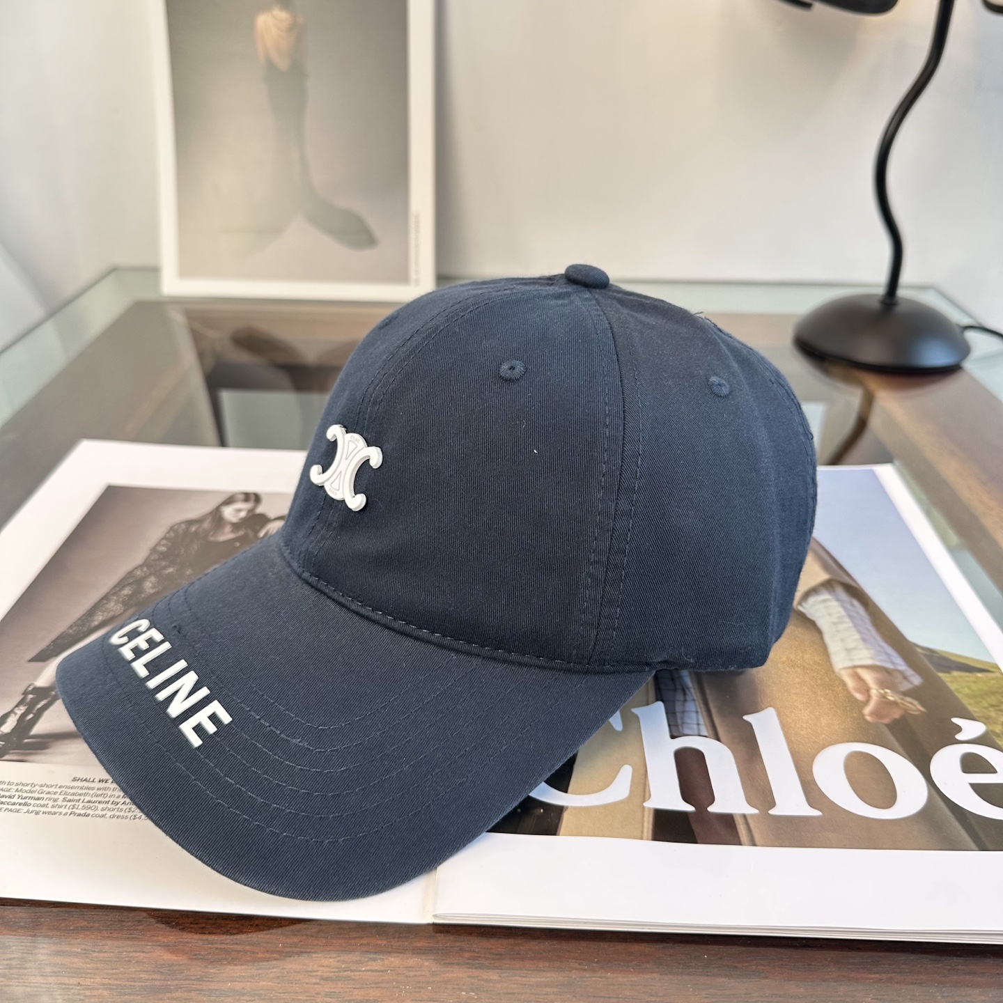 爆款CELINE（赛琳）简约明星同款最新棒球帽，时尚潮流，高端做工！每一个帽子都是用心之作！非一般的品质