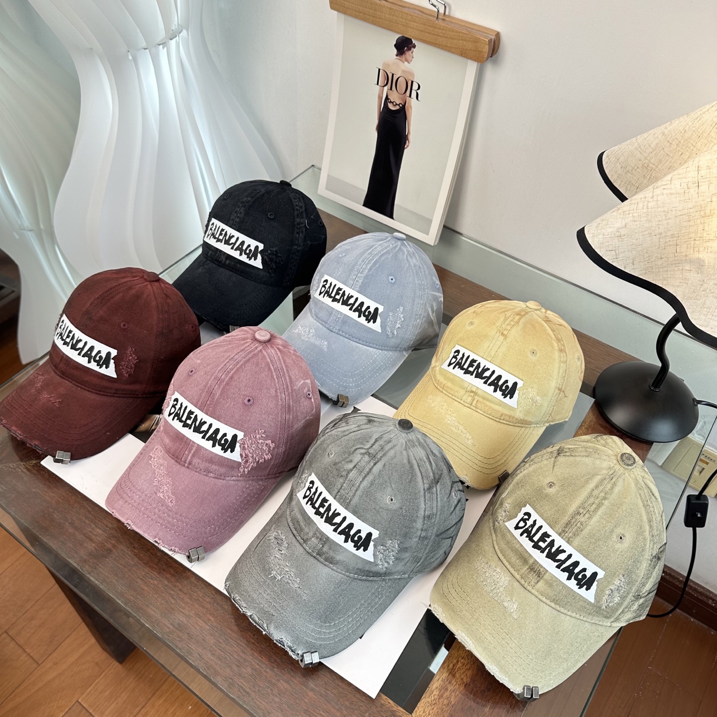 Balenciaga 新品Balenciaga 巴黎世家字母新款棒球帽