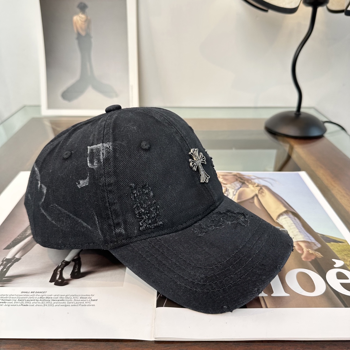Chrome hearts 克罗心 新款十字架 高品质棒球帽，高端定制版！网红时尚博主同款！墙裂推荐！质量巨好！谁戴谁好