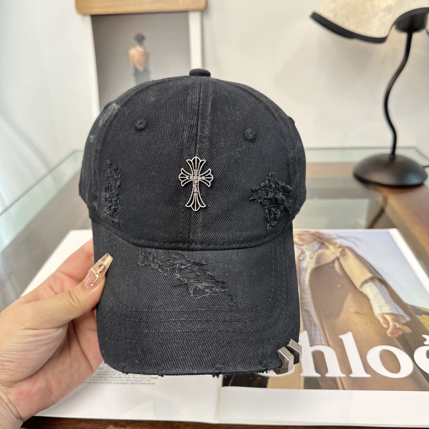 Chrome hearts 克罗心 新款十字架 高品质棒球帽，高端定制版！网红时尚博主同款！墙裂推荐！质量巨好！谁戴谁好