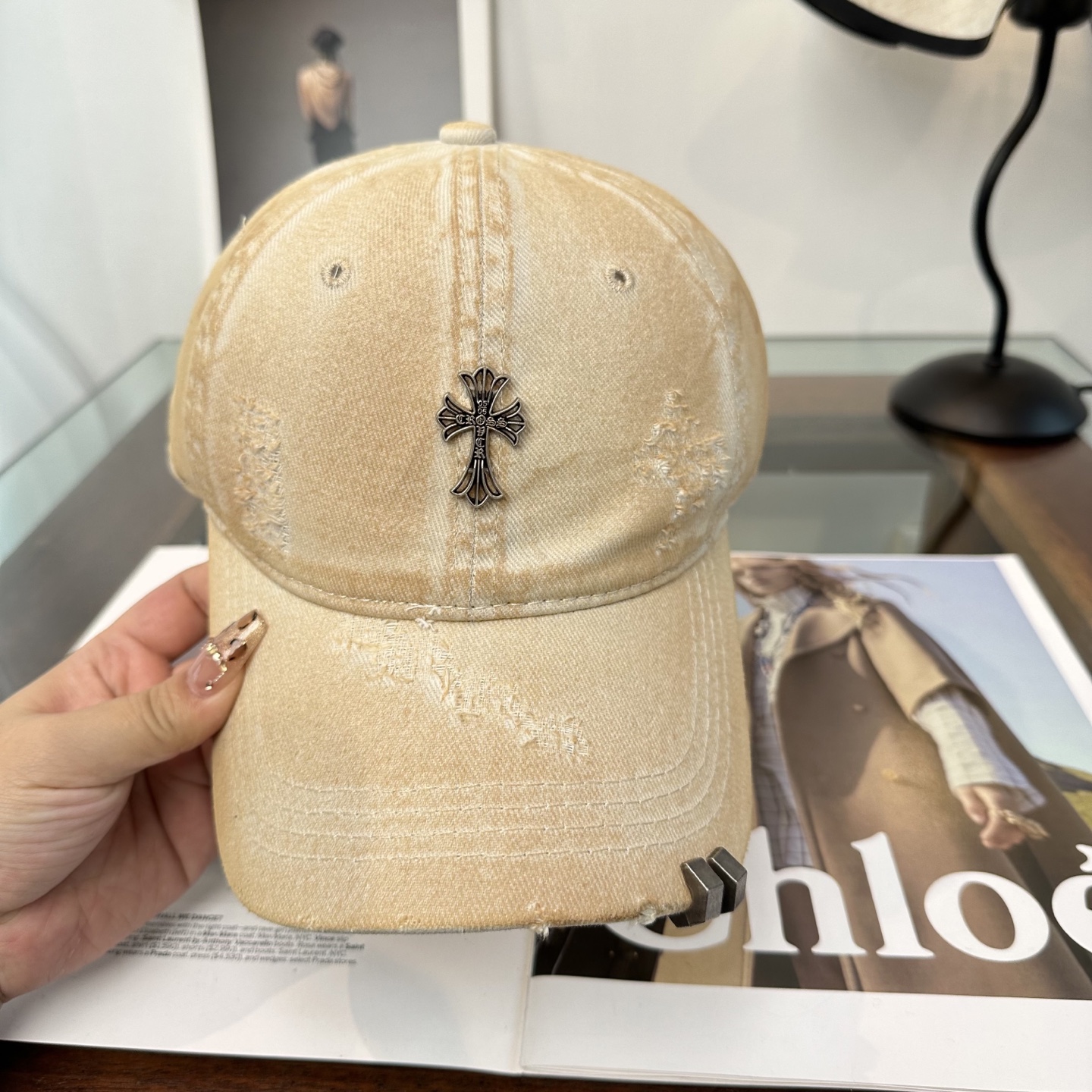 Chrome hearts 克罗心 新款十字架 高品质棒球帽，高端定制版！网红时尚博主同款！墙裂推荐！质量巨好！谁戴谁好