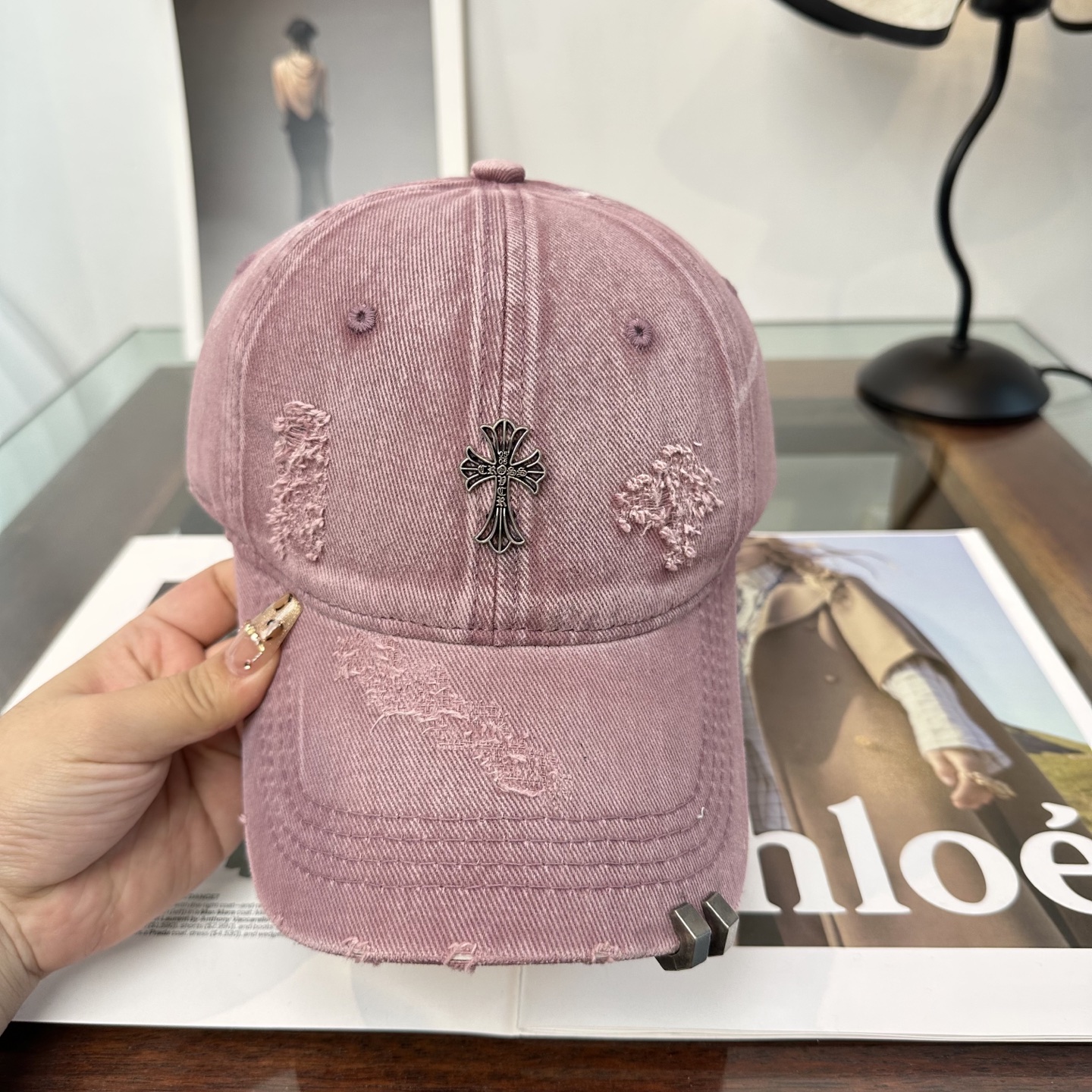 Chrome hearts 克罗心 新款十字架 高品质棒球帽，高端定制版！网红时尚博主同款！墙裂推荐！质量巨好！谁戴谁好