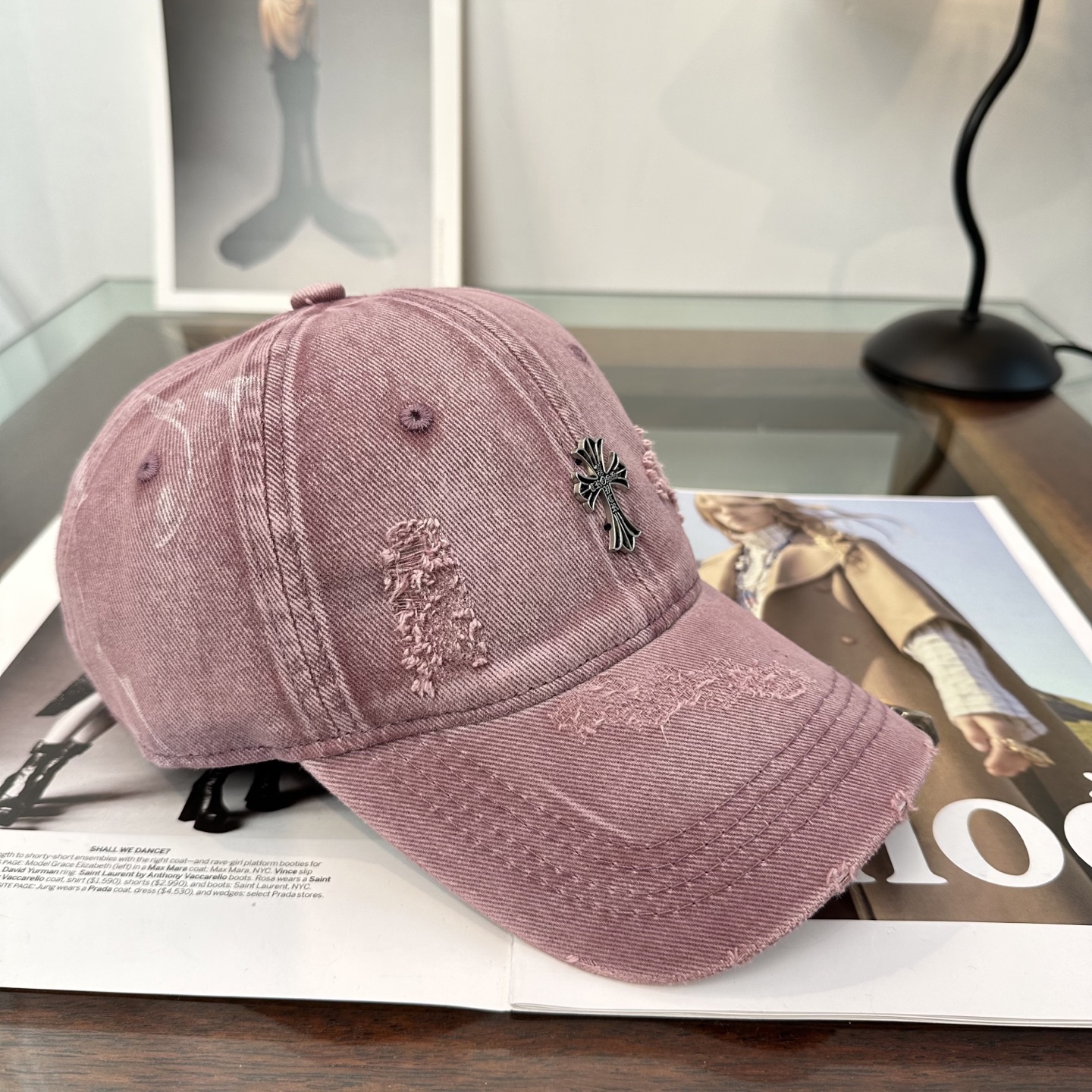 Chrome hearts 克罗心 新款十字架 高品质棒球帽，高端定制版！网红时尚博主同款！墙裂推荐！质量巨好！谁戴谁好