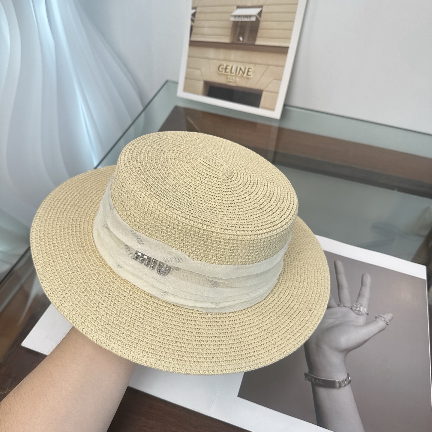 miumiu缪缪 2026新款平顶草帽 夏天海边首选～新款材质编织而成～质感满分💯