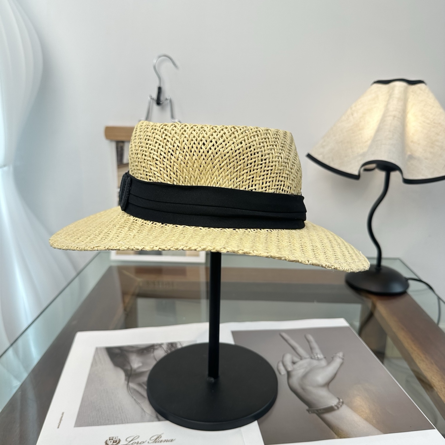 miumiu缪缪 2026新款平顶草帽 夏天海边首选～新款材质编织而成～质感满分💯