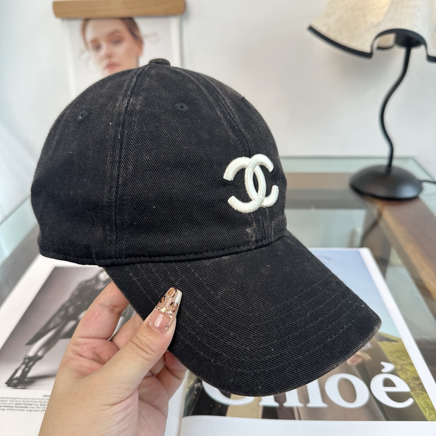 CHANEL香奈儿 新款棒球帽帽子的版型很好，不管怎么搭配都好看，春夏look配饰😎