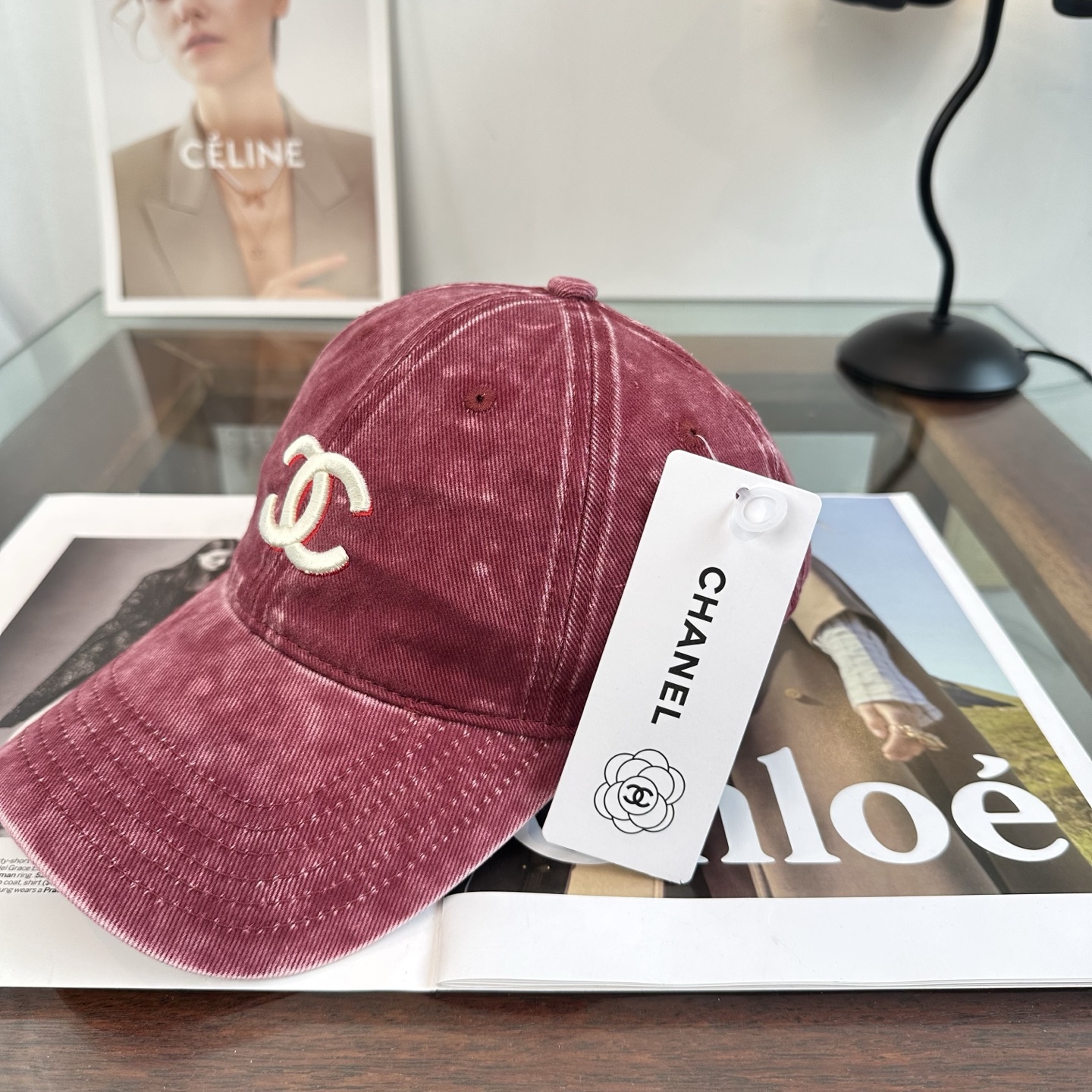 CHANEL香奈儿 新款棒球帽帽子的版型很好，不管怎么搭配都好看，春夏look配饰😎