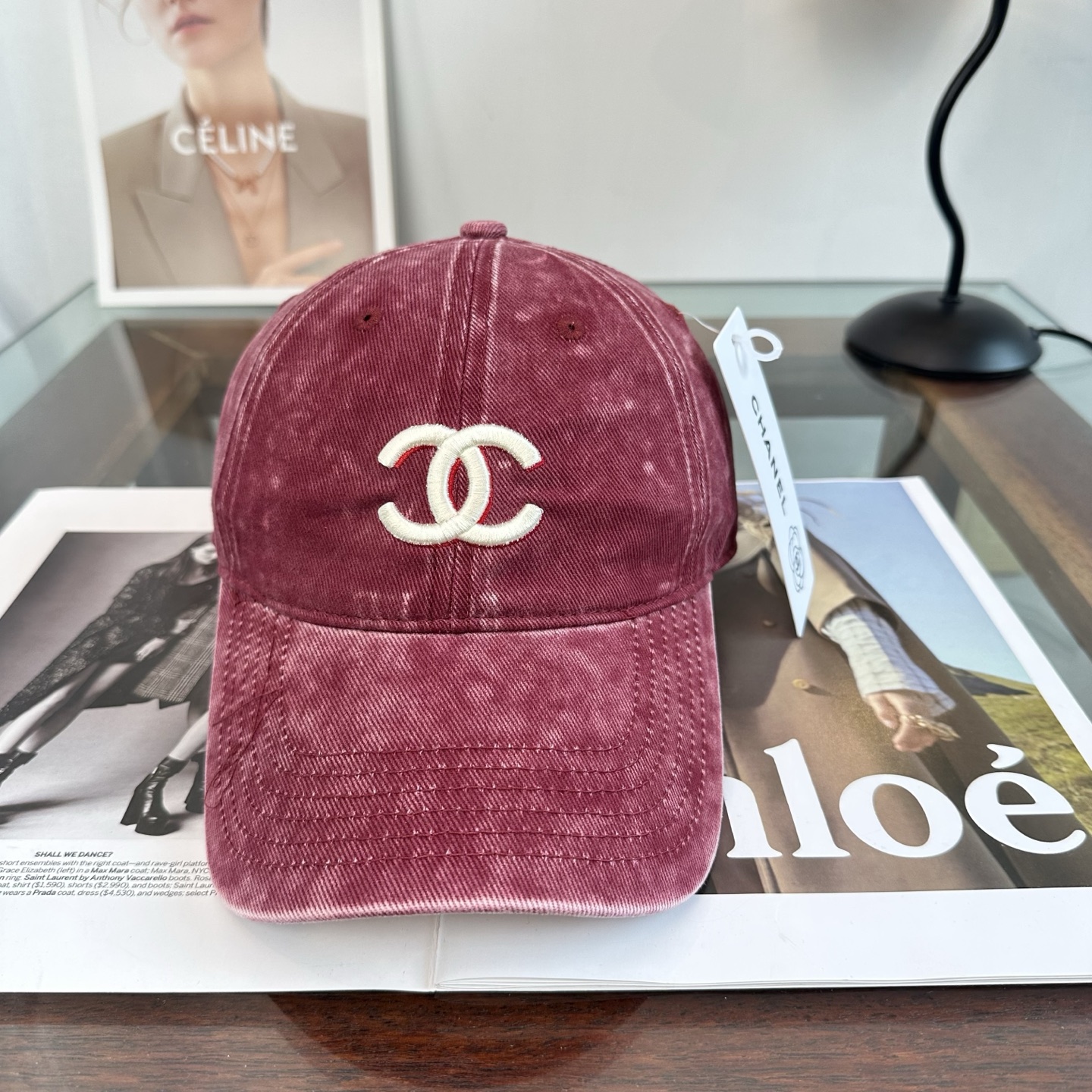 CHANEL香奈儿 新款棒球帽帽子的版型很好，不管怎么搭配都好看，春夏look配饰😎