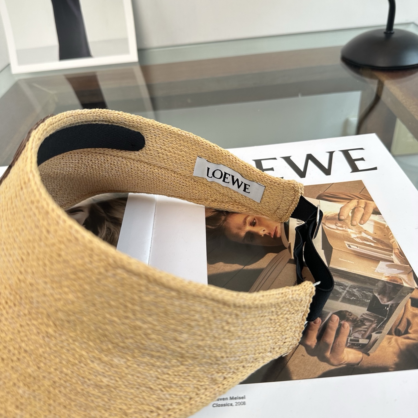 LOEWE 罗意威 2026春夏新款空顶帽，超甜超乖的小空顶🔝，细节和质感都拿捏得很完美！缤纷整个夏天