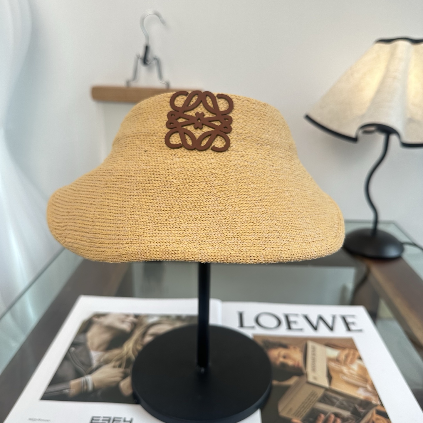 LOEWE 罗意威 2026春夏新款空顶帽，超甜超乖的小空顶🔝，细节和质感都拿捏得很完美！缤纷整个夏天