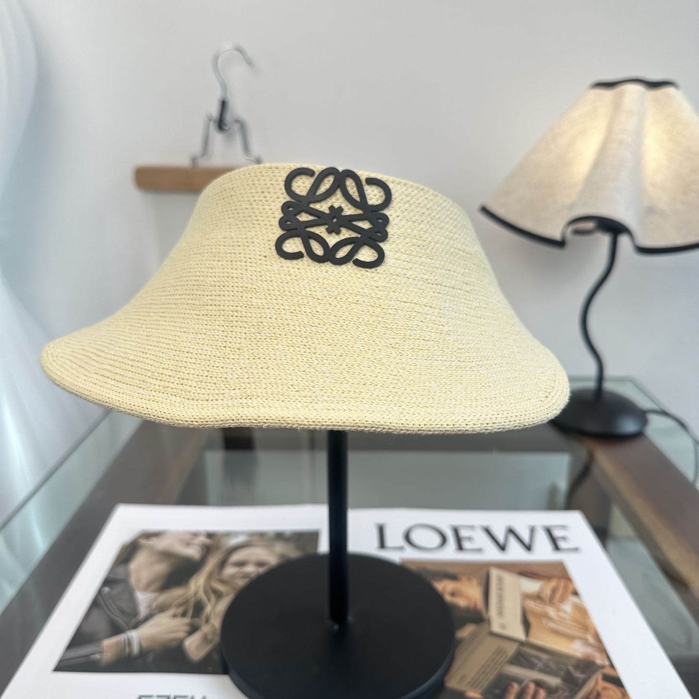 LOEWE 罗意威 2026春夏新款空顶帽，超甜超乖的小空顶🔝，细节和质感都拿捏得很完美！缤纷整个夏天