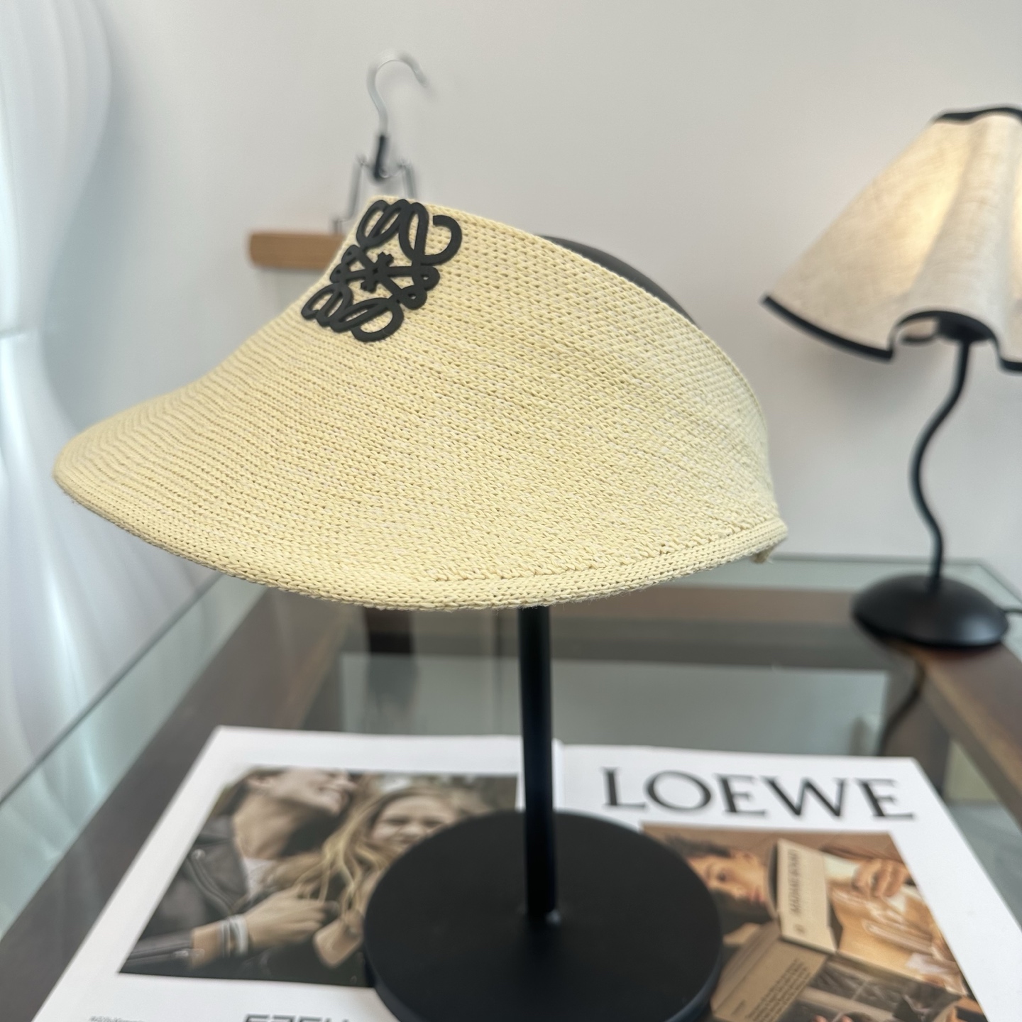 LOEWE 罗意威 2026春夏新款空顶帽，超甜超乖的小空顶🔝，细节和质感都拿捏得很完美！缤纷整个夏天