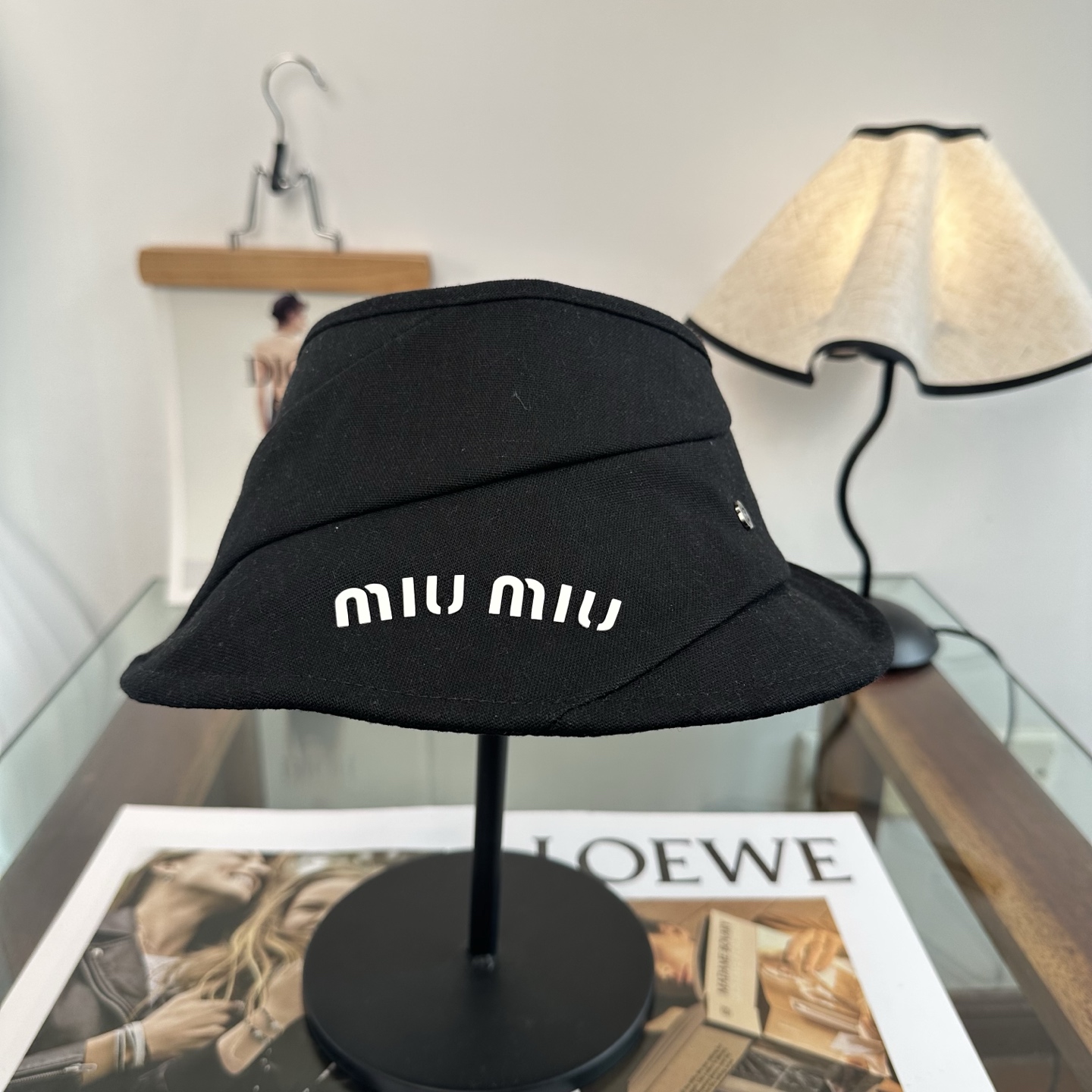 Miu Miu 超甜超乖的小空顶 ，细节和质感都拿捏得很完美 缤纷整个夏天