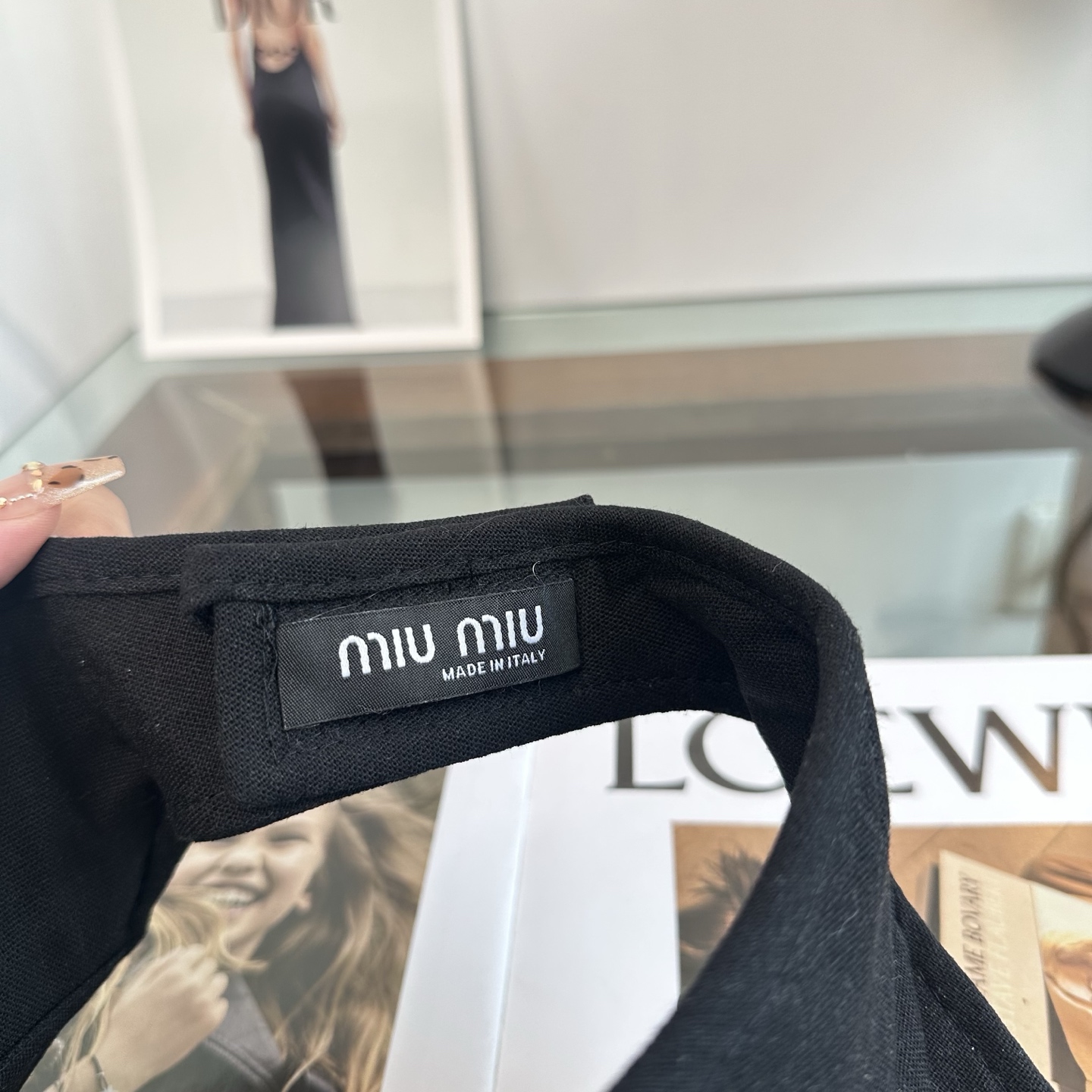 Miu Miu 超甜超乖的小空顶 ，细节和质感都拿捏得很完美 缤纷整个夏天