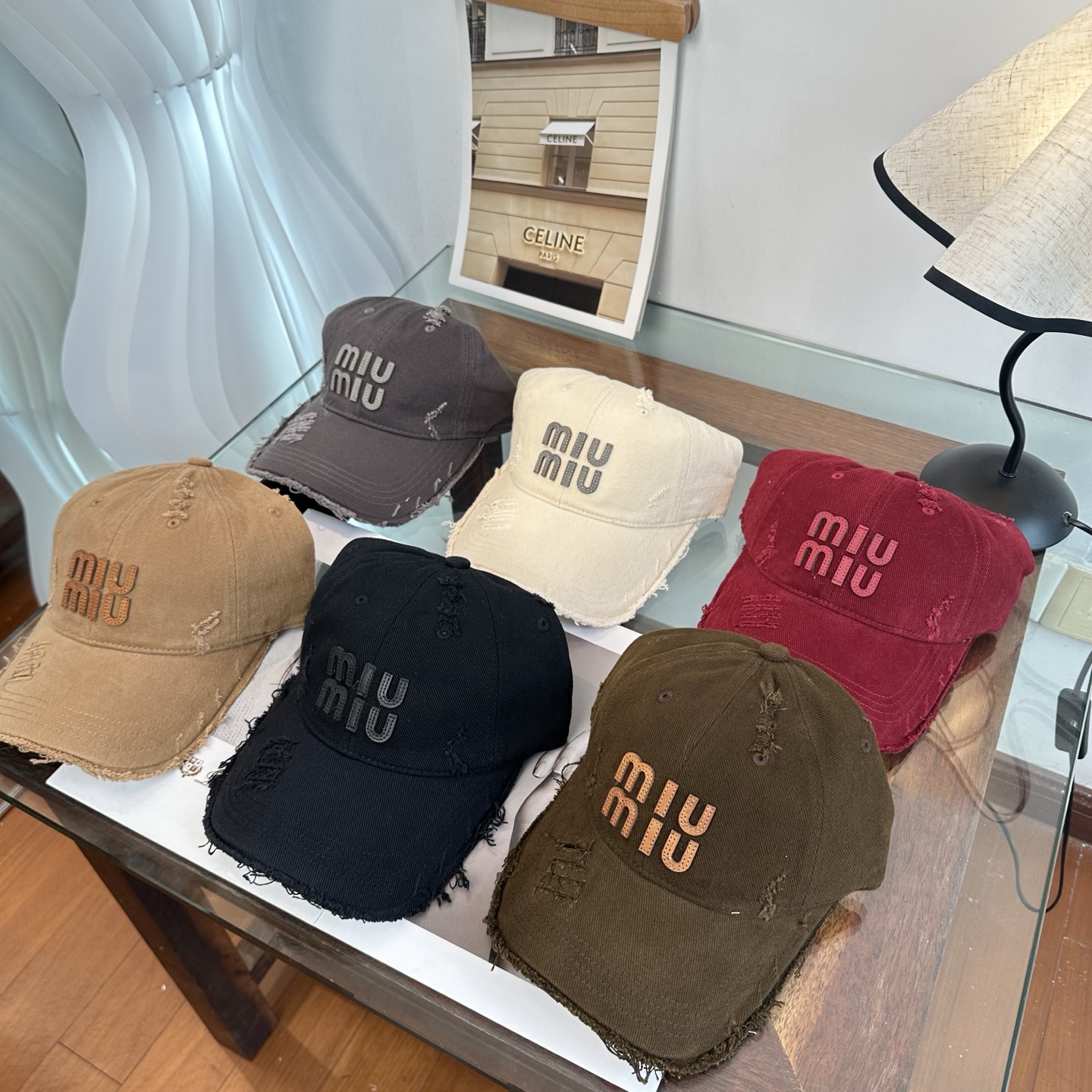 Miu Miu 谬谬miumiu 新款棒球帽， 开模订制， 做工细致质量超赞