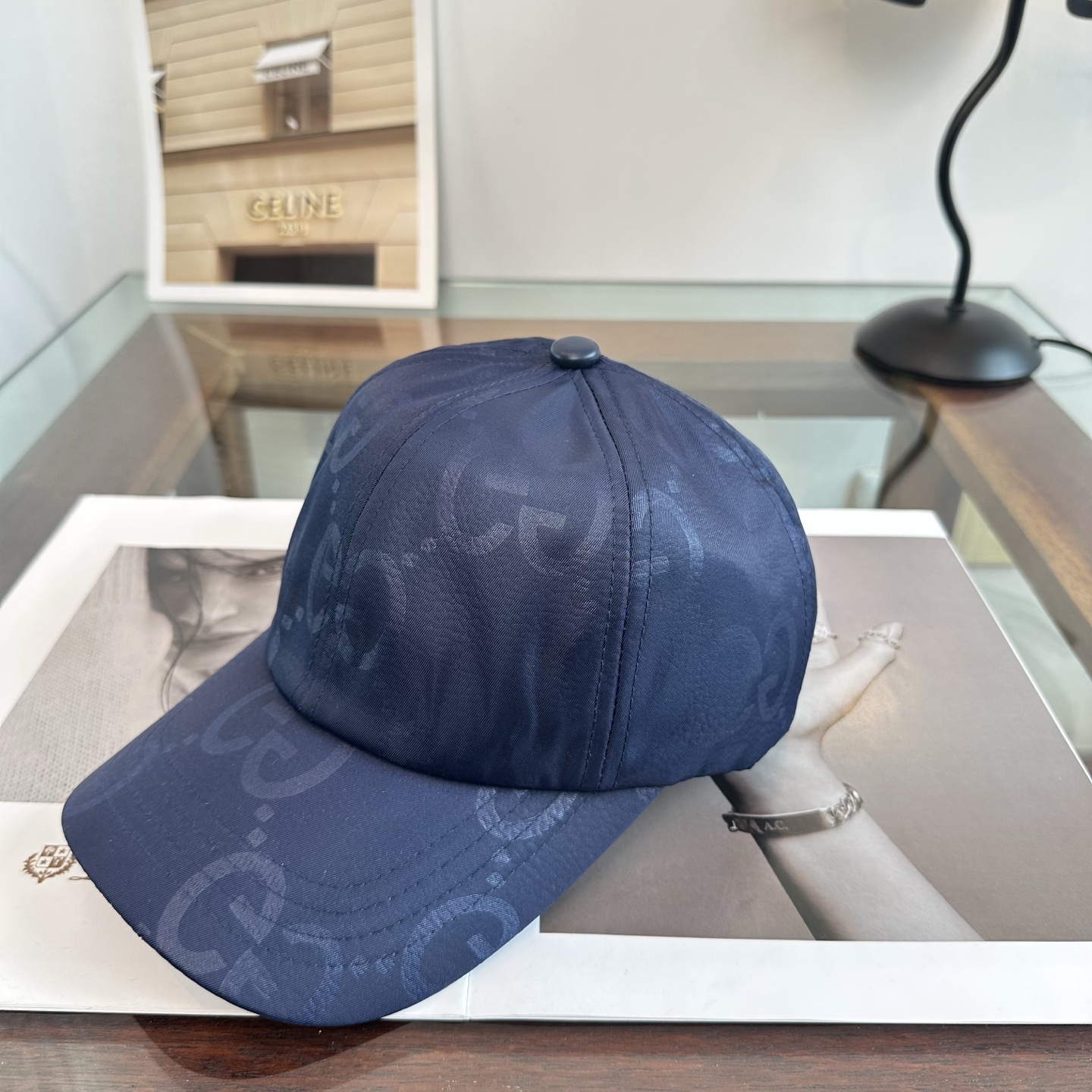 GUCCI古奇棒球帽 2026新款 工艺非常精美 高档大气上档次！低调奢华，方便携带！