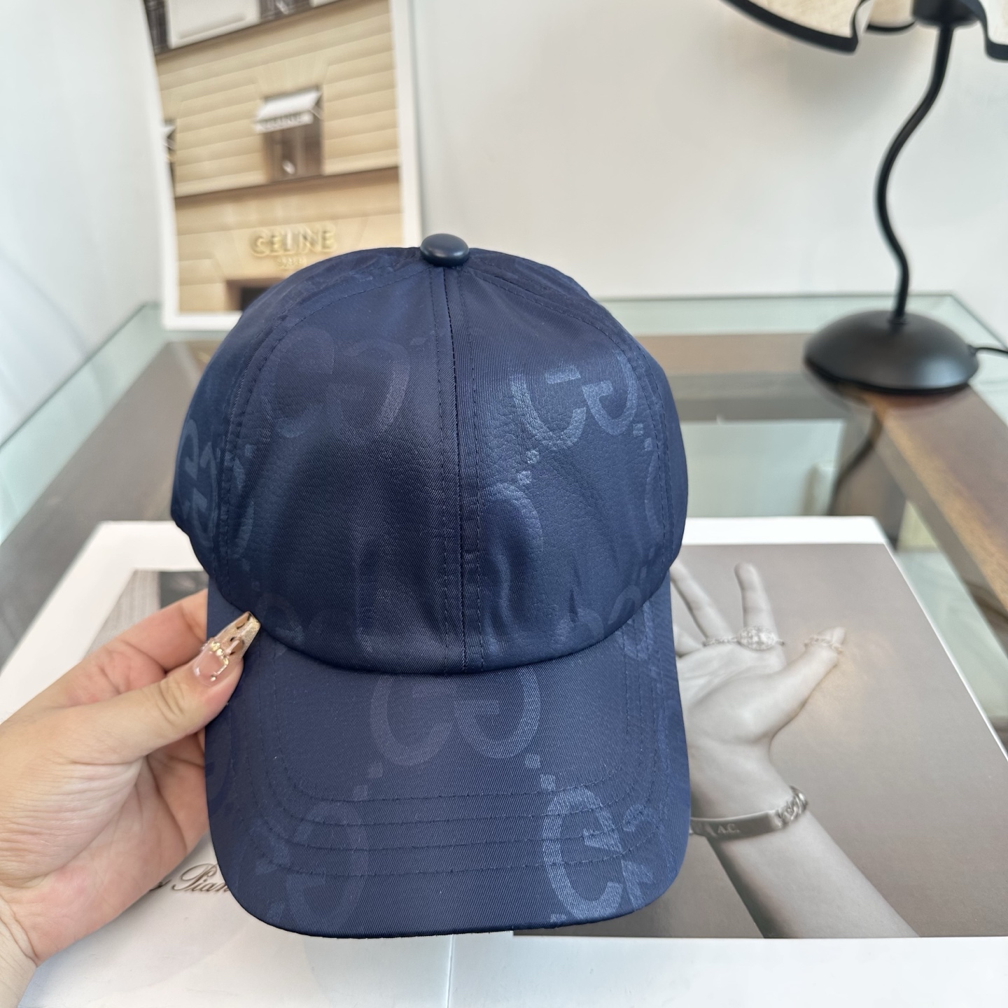 GUCCI古奇棒球帽 2026新款 工艺非常精美 高档大气上档次！低调奢华，方便携带！