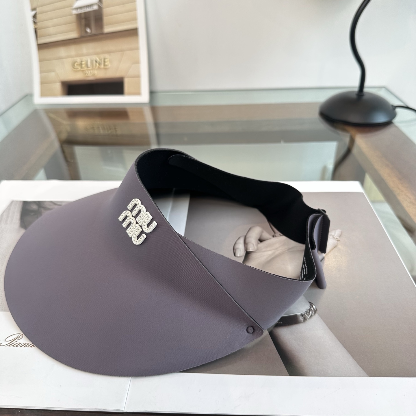 Miu Miu miumiu缪缪2026春夏新款空顶帽，超甜超乖的小空顶 ，细节和质感都拿捏得很完美 缤纷整个夏天