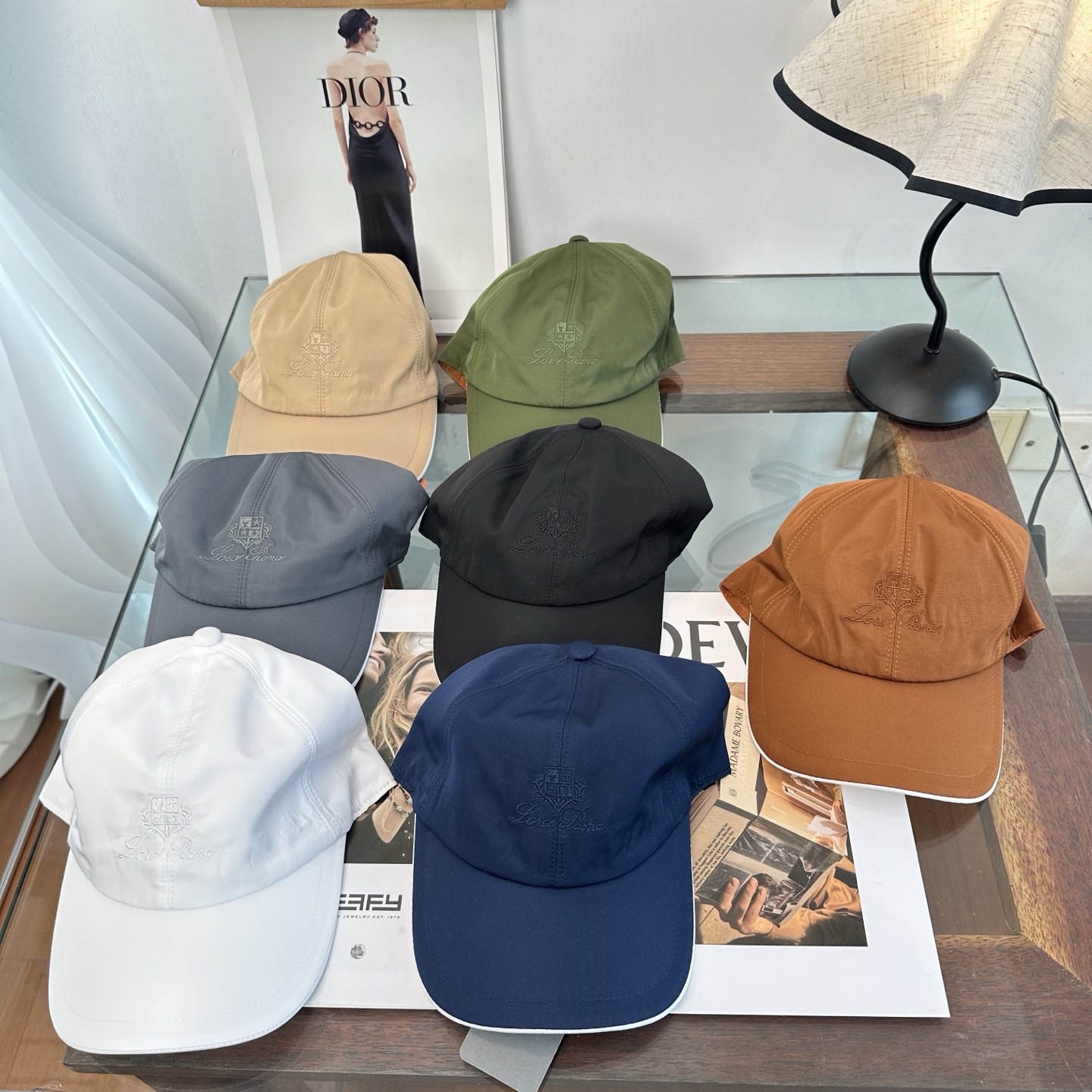 Loro Piana(诺悠翩雅) 专柜 新款高版本棒球帽，大牌同步，超好搭配，出货！
