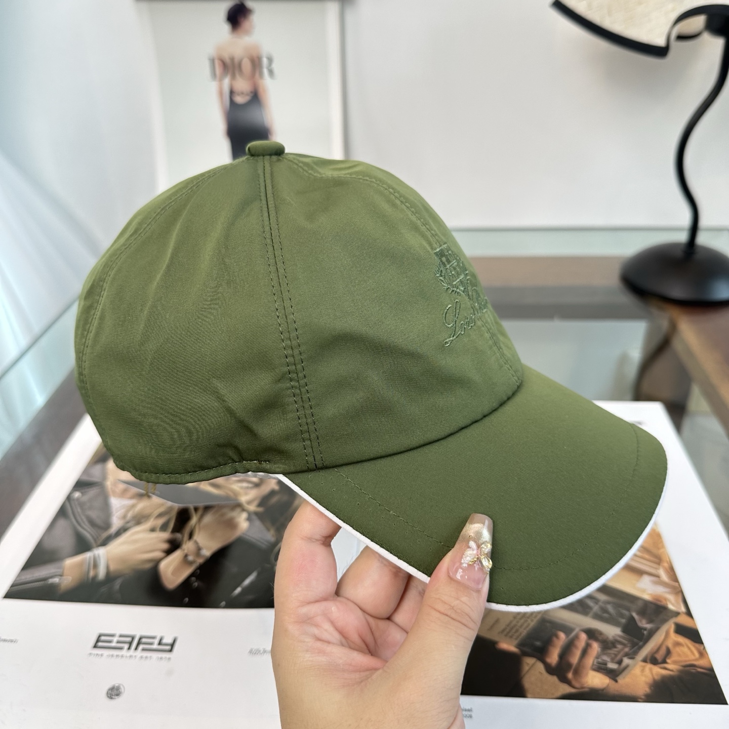 Loro Piana(诺悠翩雅) 专柜 新款高版本棒球帽，大牌同步，超好搭配，出货！
