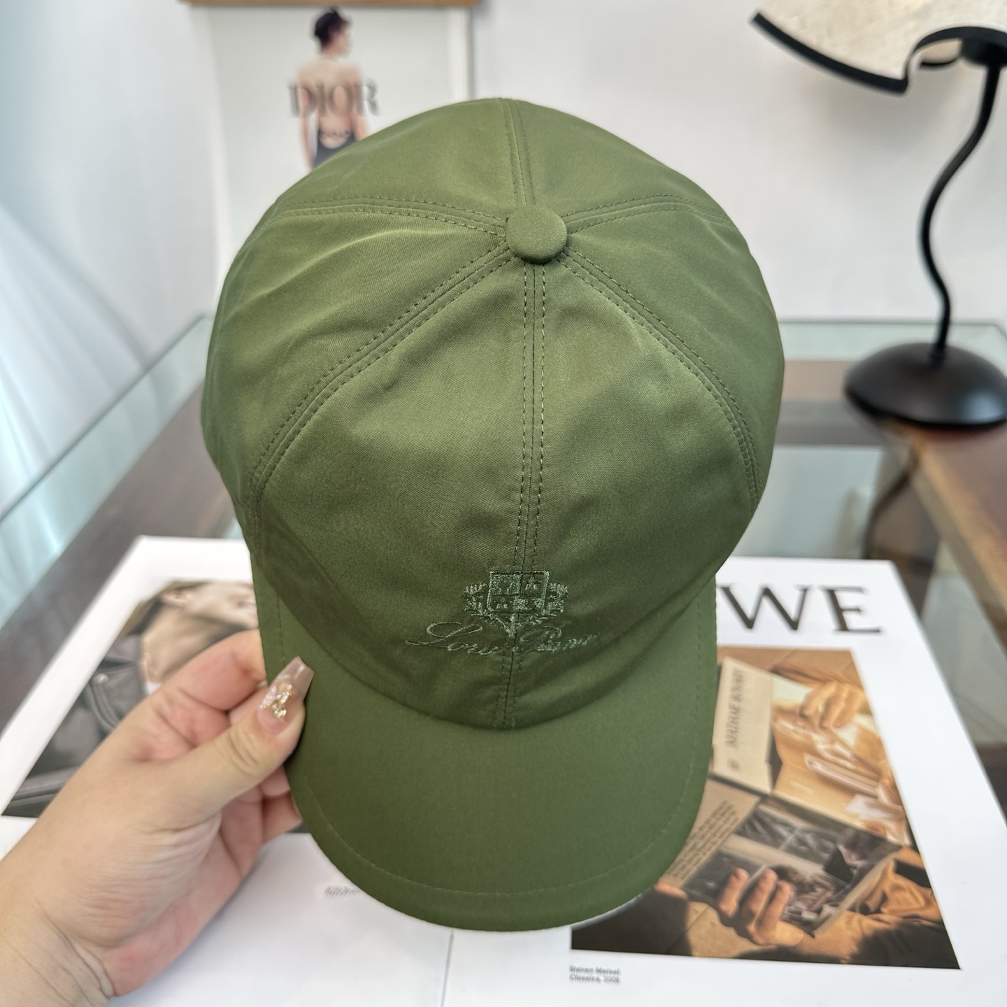 Loro Piana(诺悠翩雅) 专柜 新款高版本棒球帽，大牌同步，超好搭配，出货！