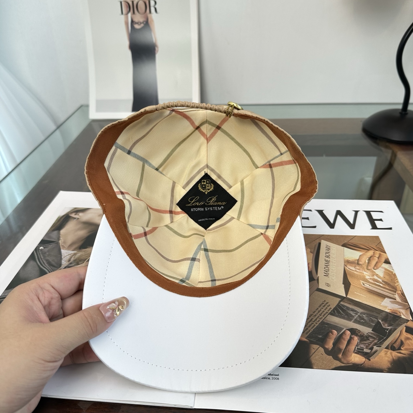Loro Piana(诺悠翩雅) 专柜 新款高版本棒球帽，大牌同步，超好搭配，出货！
