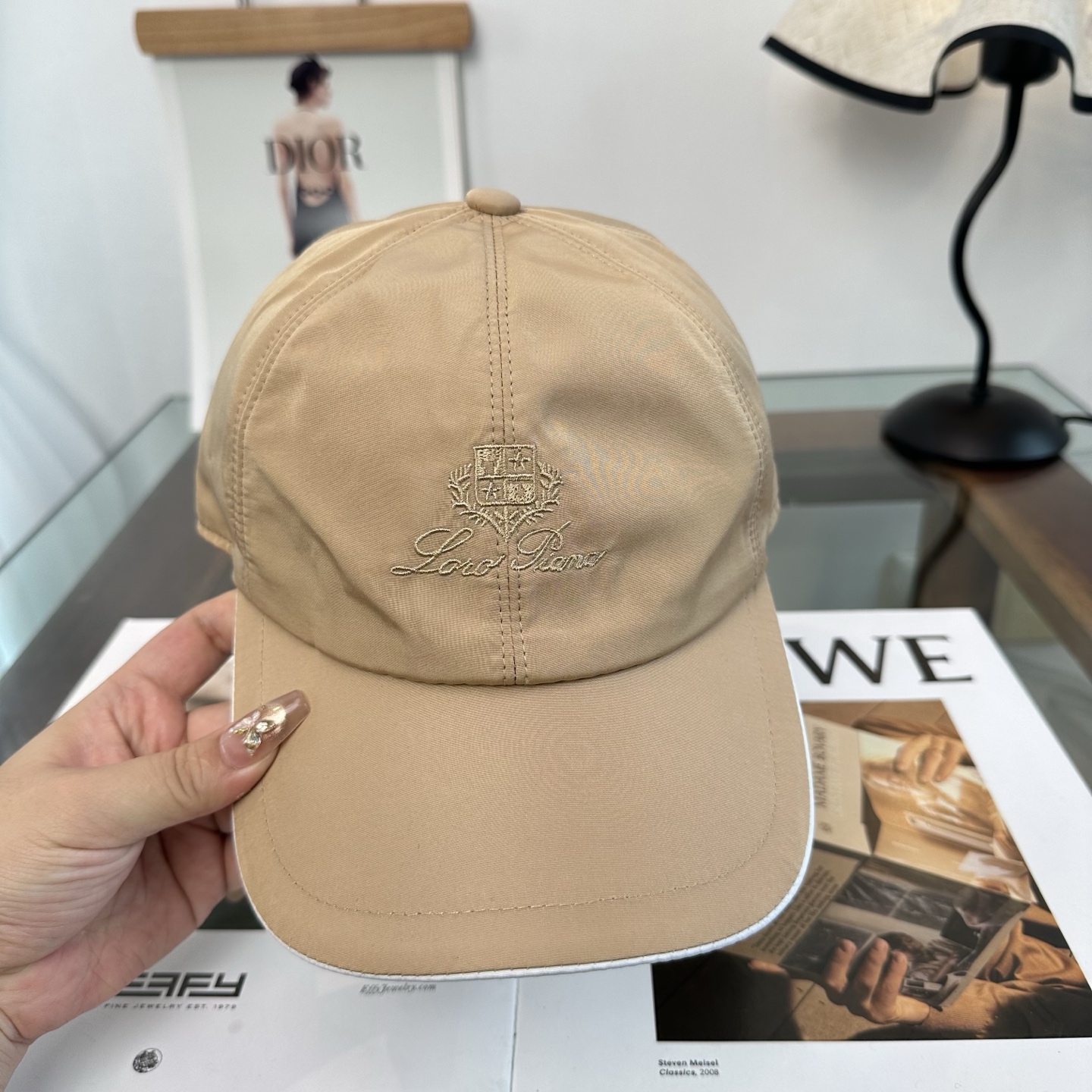 Loro Piana(诺悠翩雅) 专柜 新款高版本棒球帽，大牌同步，超好搭配，出货！