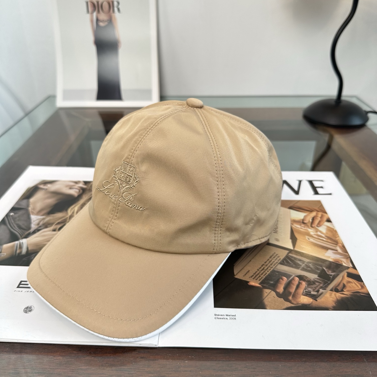 Loro Piana(诺悠翩雅) 专柜 新款高版本棒球帽，大牌同步，超好搭配，出货！