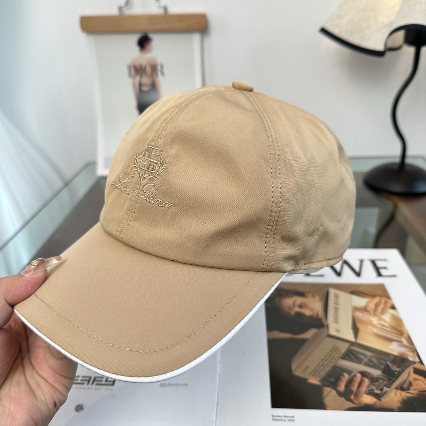 Loro Piana(诺悠翩雅) 专柜 新款高版本棒球帽，大牌同步，超好搭配，出货！