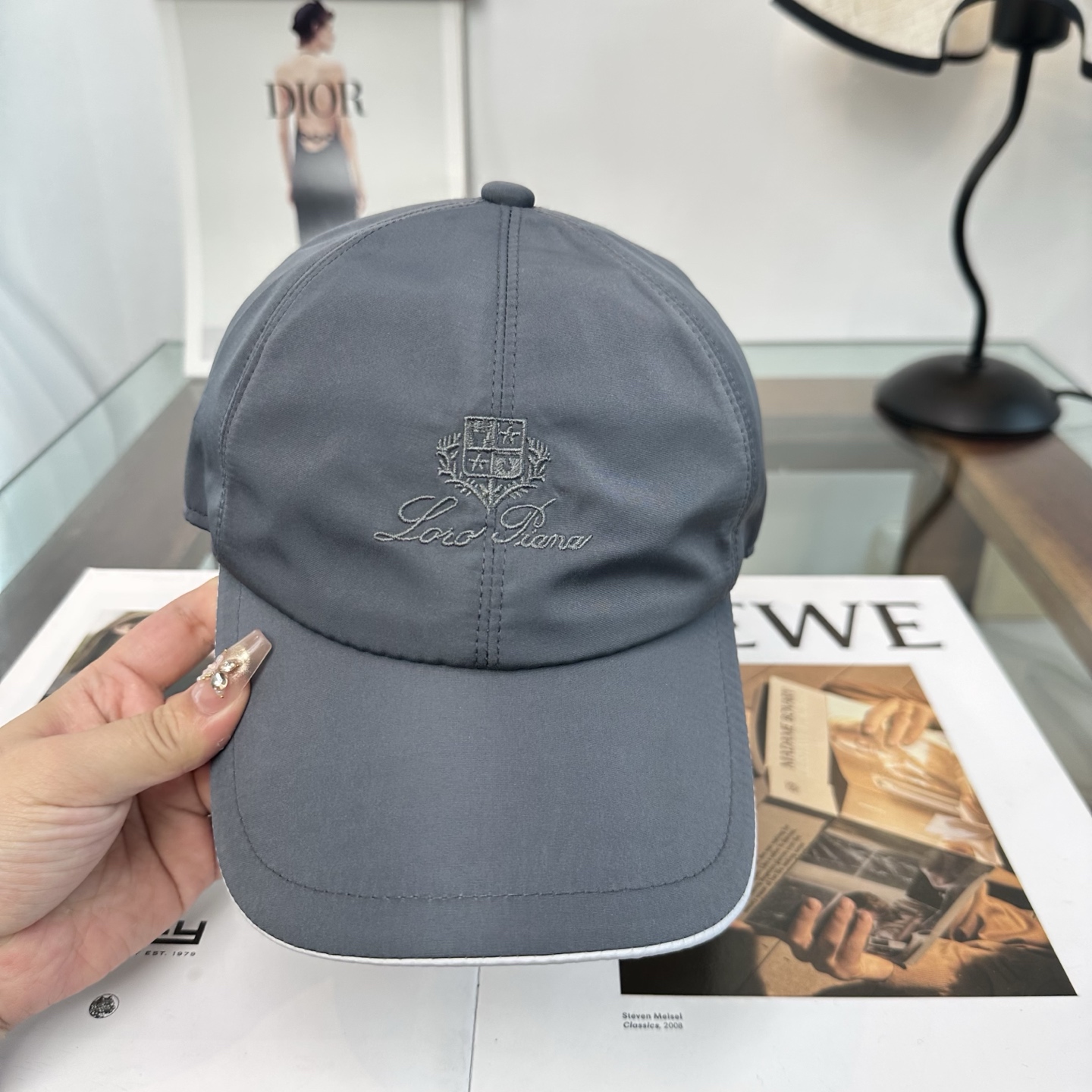 Loro Piana(诺悠翩雅) 专柜 新款高版本棒球帽，大牌同步，超好搭配，出货！