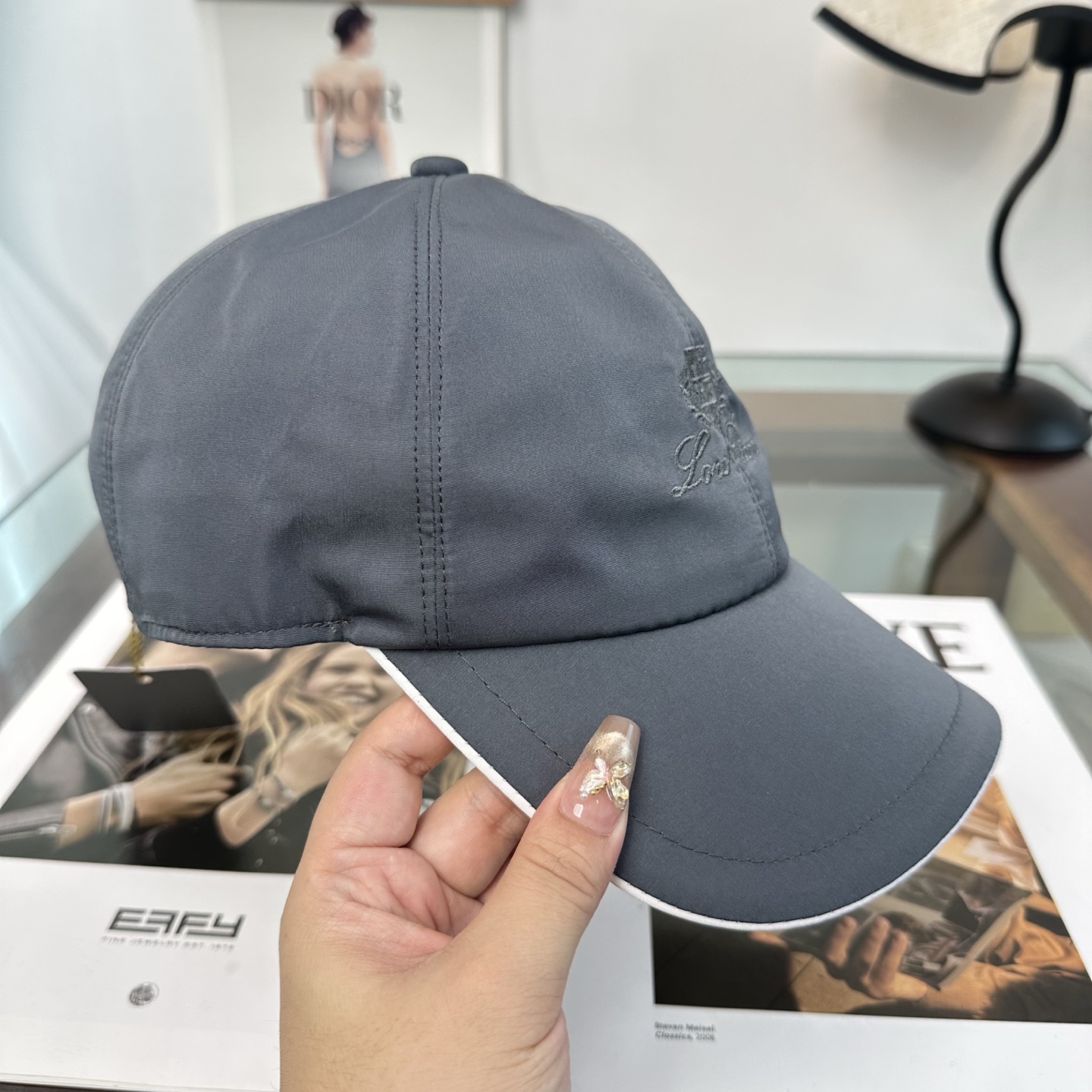 Loro Piana(诺悠翩雅) 专柜 新款高版本棒球帽，大牌同步，超好搭配，出货！