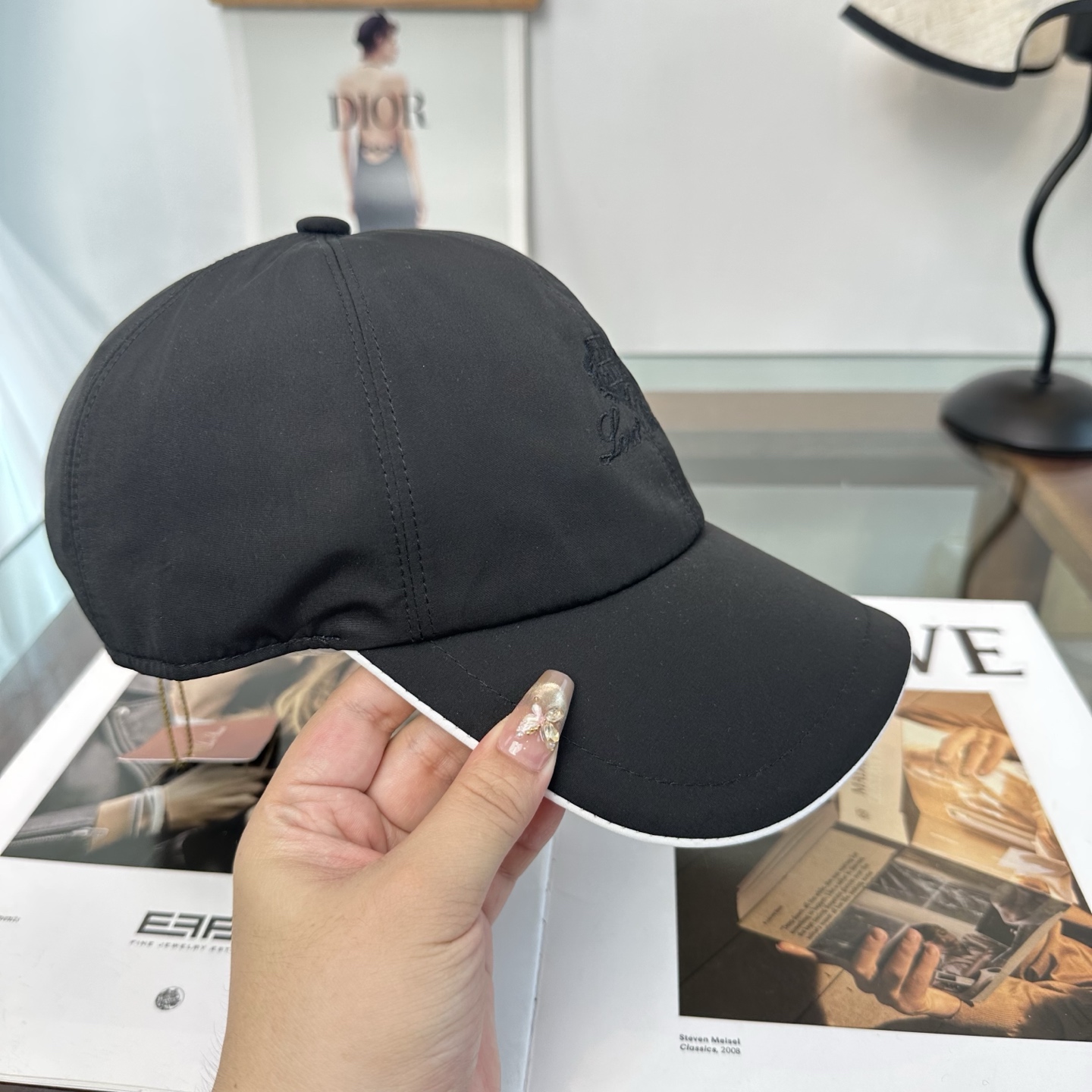 Loro Piana(诺悠翩雅) 专柜 新款高版本棒球帽，大牌同步，超好搭配，出货！