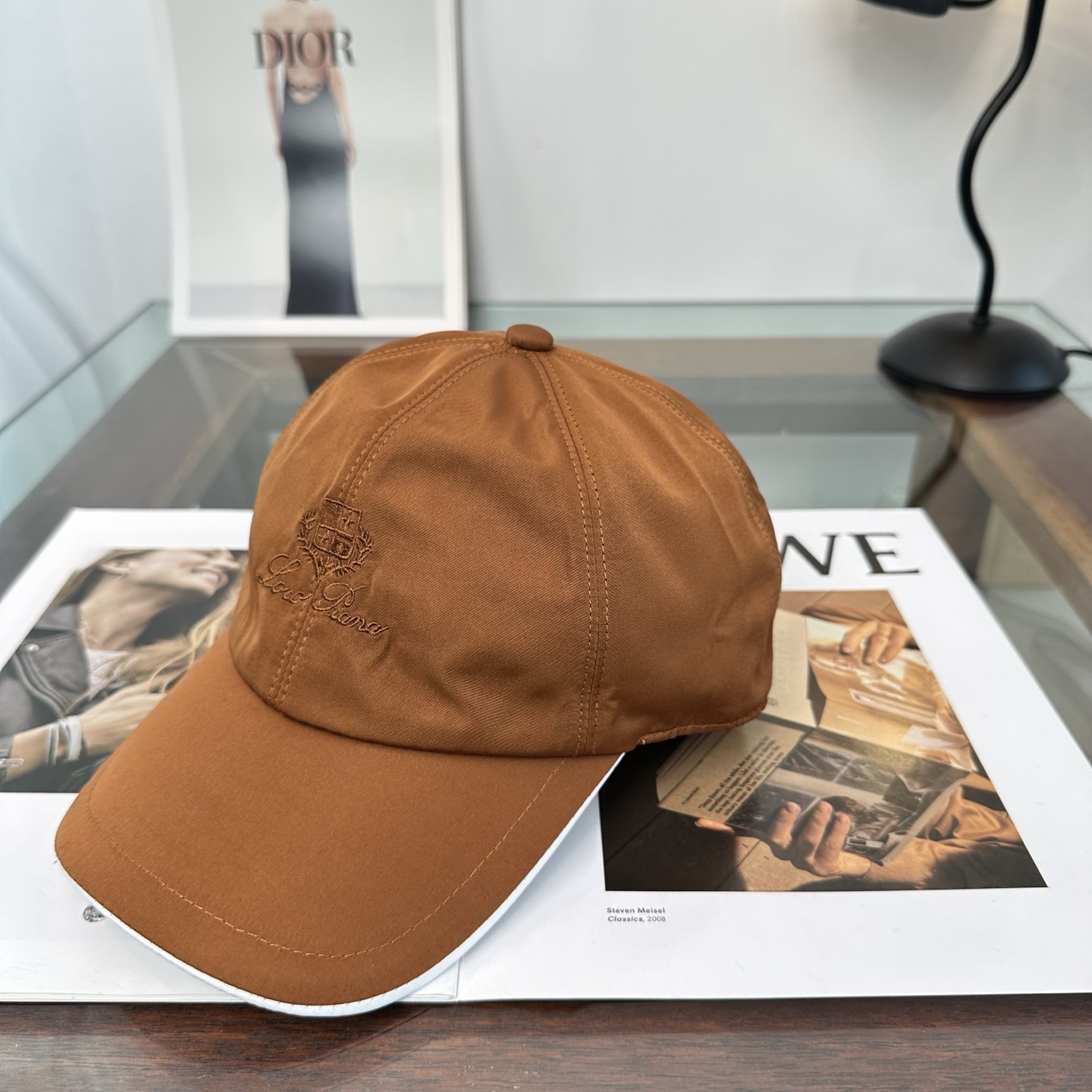Loro Piana(诺悠翩雅) 专柜 新款高版本棒球帽，大牌同步，超好搭配，出货！