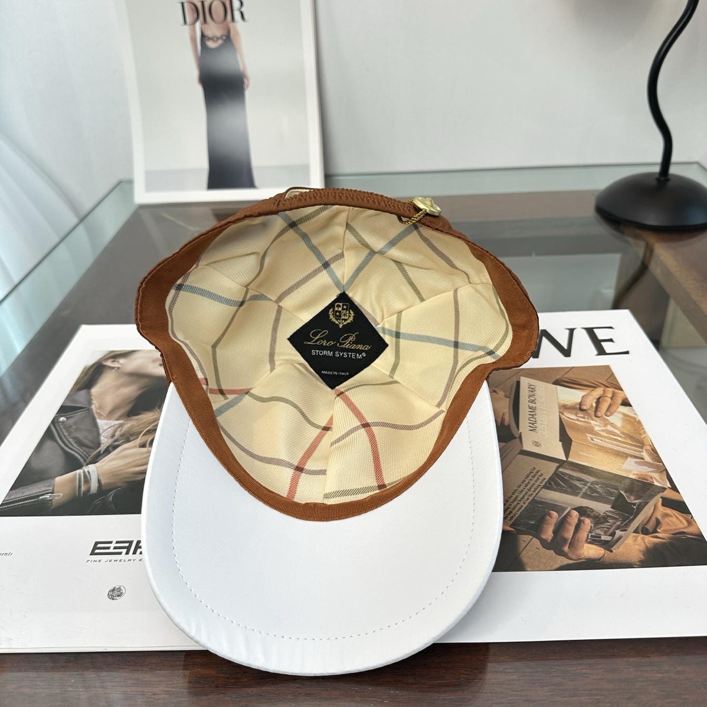 Loro Piana(诺悠翩雅) 专柜 新款高版本棒球帽，大牌同步，超好搭配，出货！