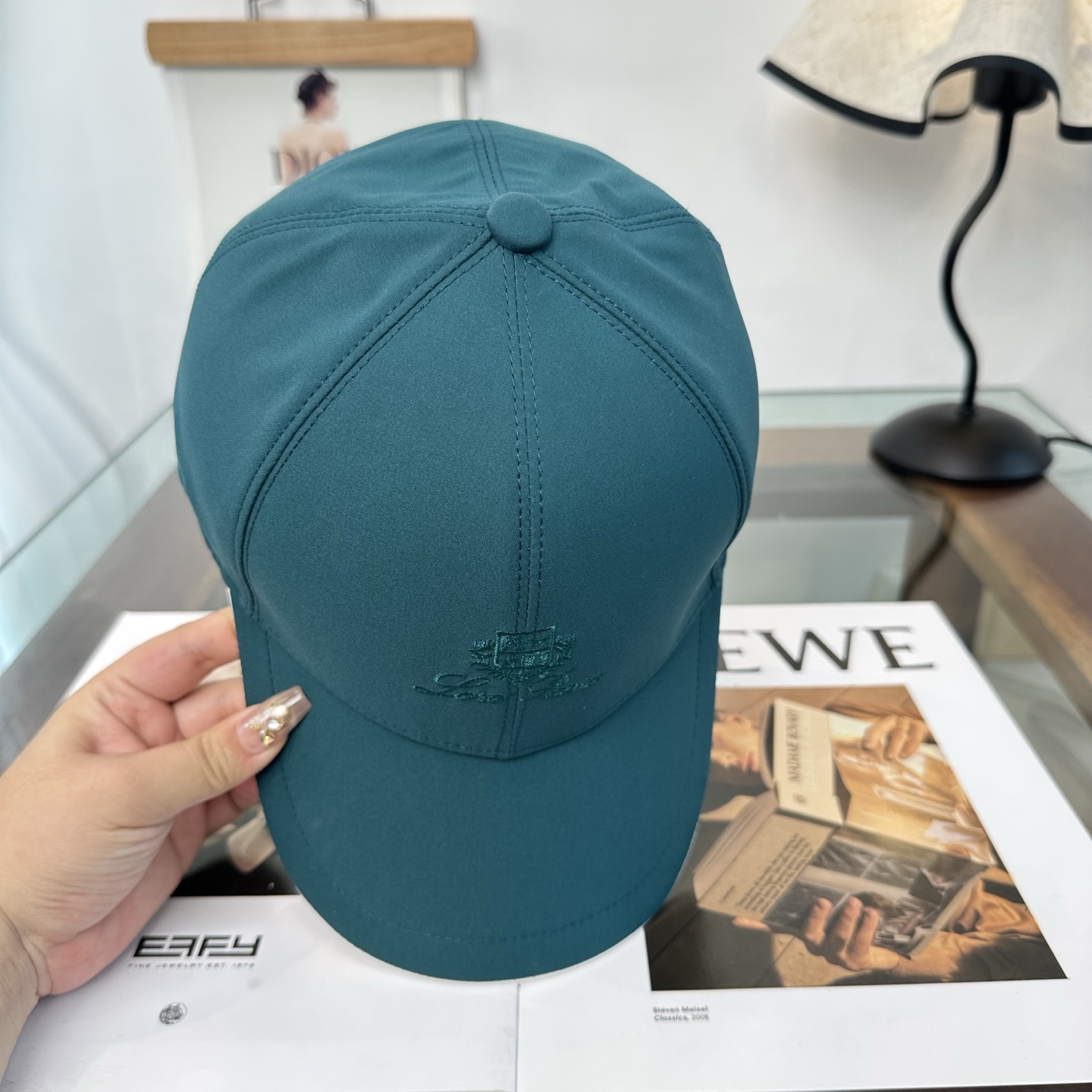 Loro Piana(诺悠翩雅) 专柜 新款高版本棒球帽，大牌同步，超好搭配，出货！
