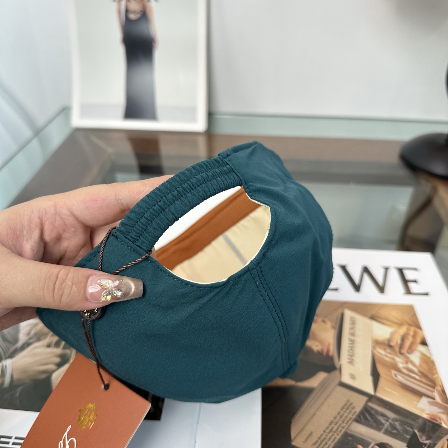 Loro Piana(诺悠翩雅) 专柜 新款高版本棒球帽，大牌同步，超好搭配，出货！