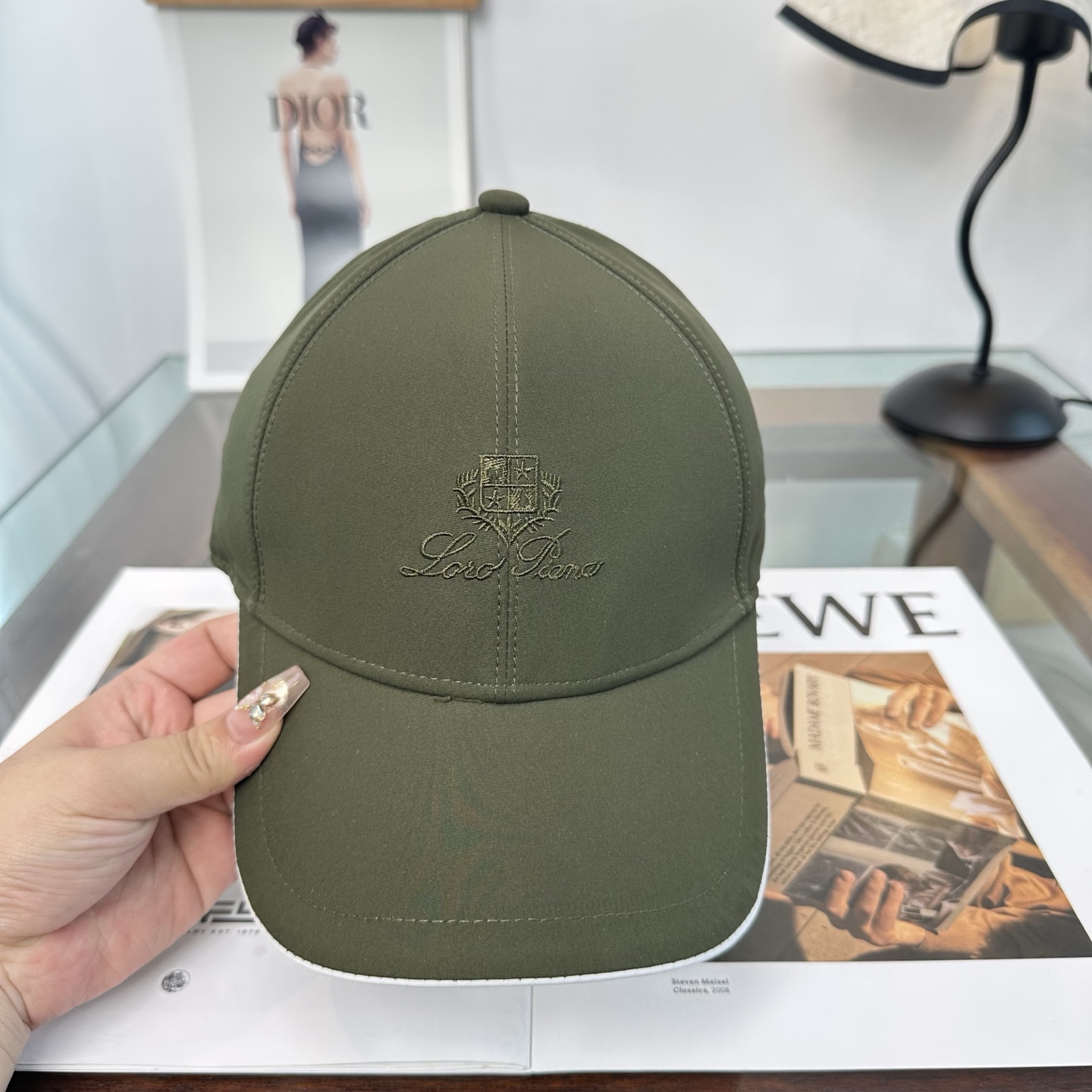 Loro Piana(诺悠翩雅) 专柜 新款高版本棒球帽，大牌同步，超好搭配，出货！
