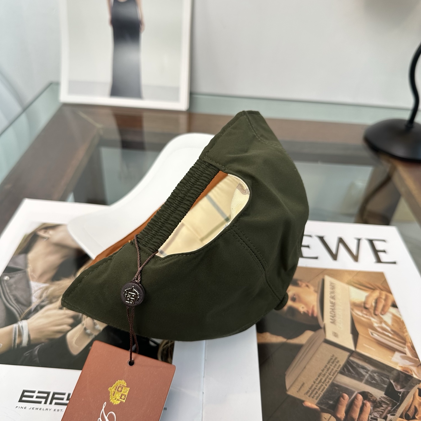 Loro Piana(诺悠翩雅) 专柜 新款高版本棒球帽，大牌同步，超好搭配，出货！